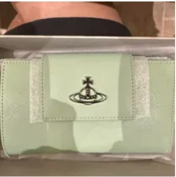 [S] VIVIENNE WESTWOOD NEW MEDIUM ZIP WALLET M402,APPLE, 8050889472476 (SVW19)