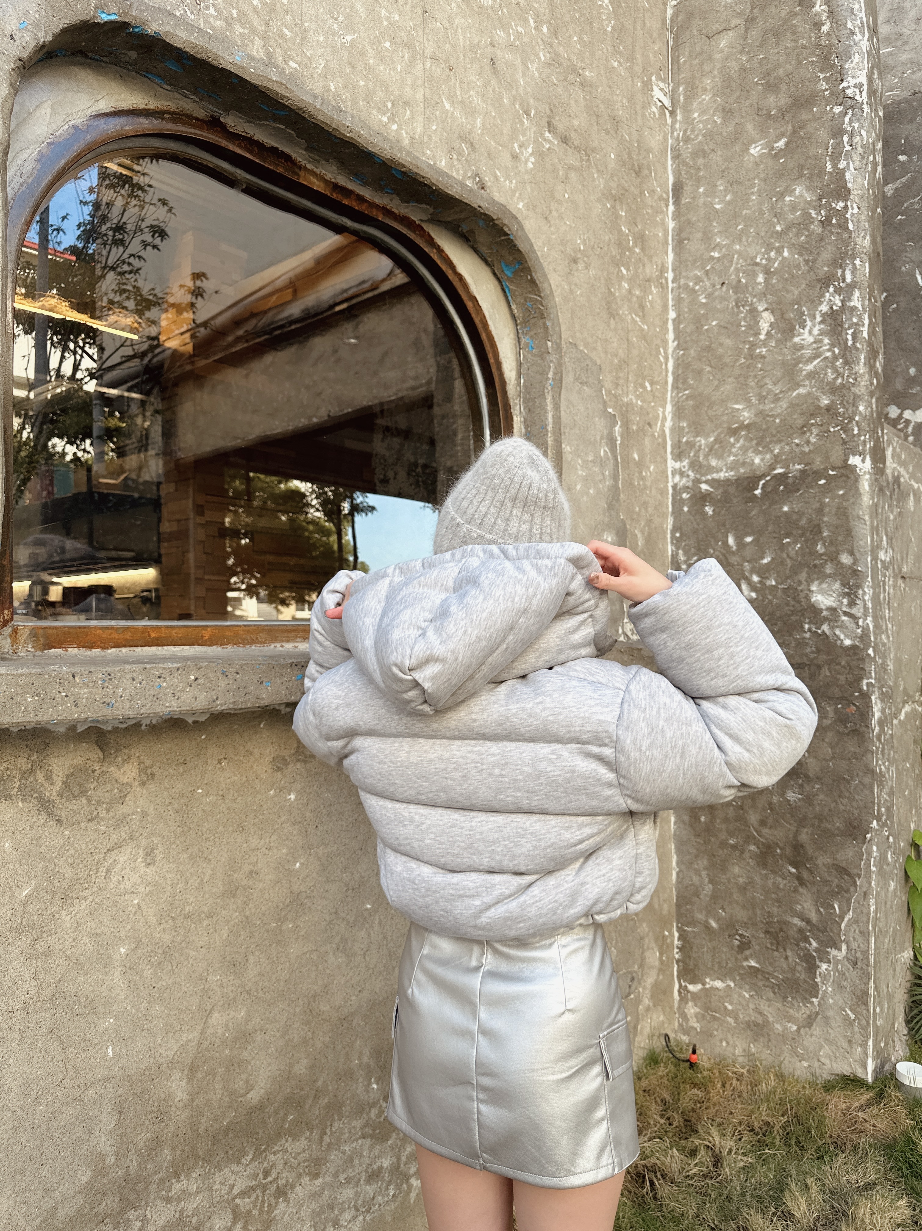 短版縮口鋪棉連帽外套