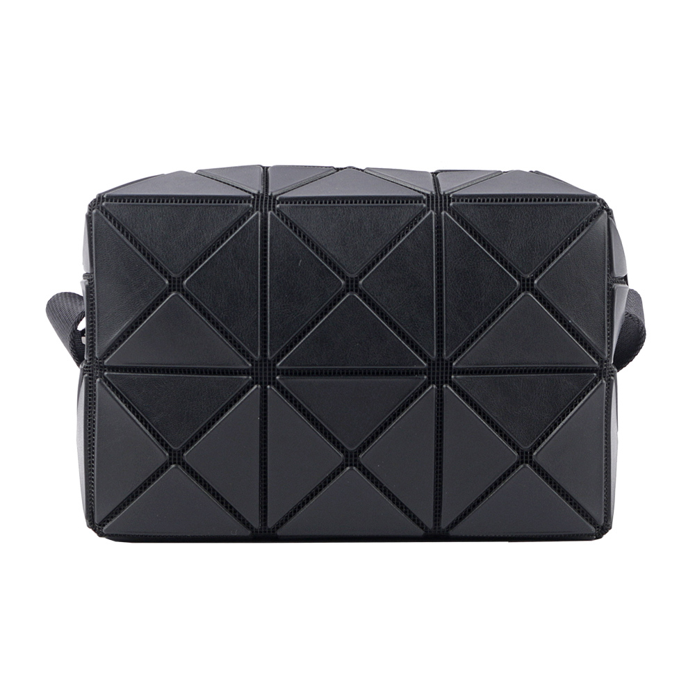 【ISSEY MIYAKE三宅一生】BAO BAO CUBOID 迷你方形斜背包(黑色) AG661 16