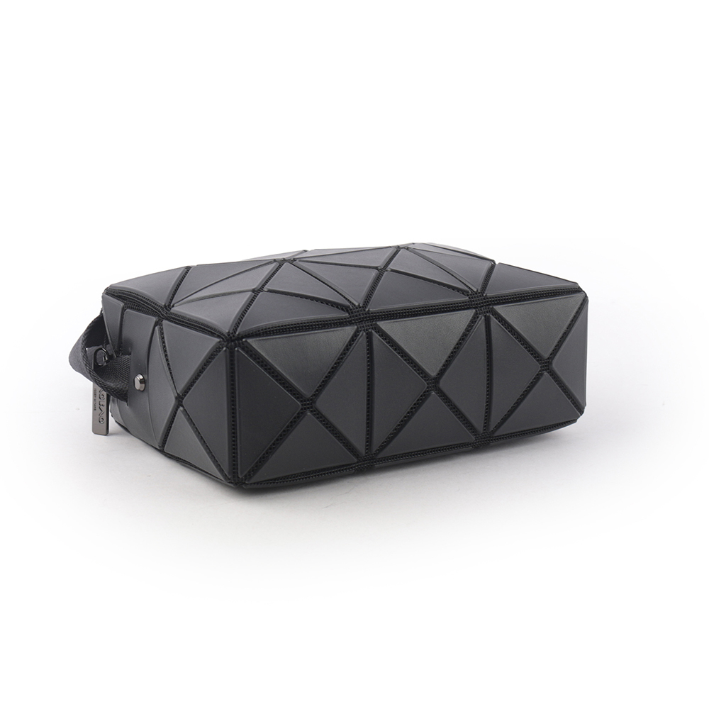 【ISSEY MIYAKE三宅一生】BAO BAO CUBOID 迷你方形斜背包(黑色) AG661 16