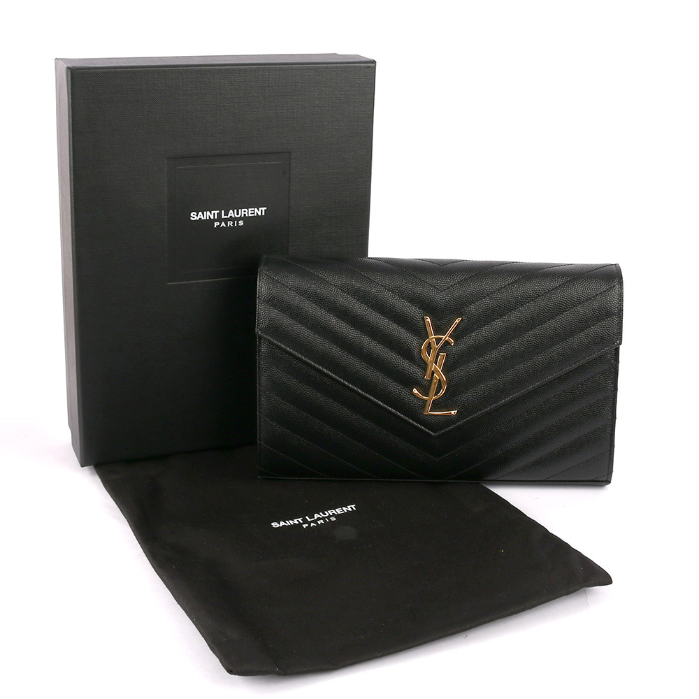 【YSL/ Saint Laurent Paris】V紋荔枝皮金色LOGO WOC 斜背包(黑色) 377828 BOW01 1000
