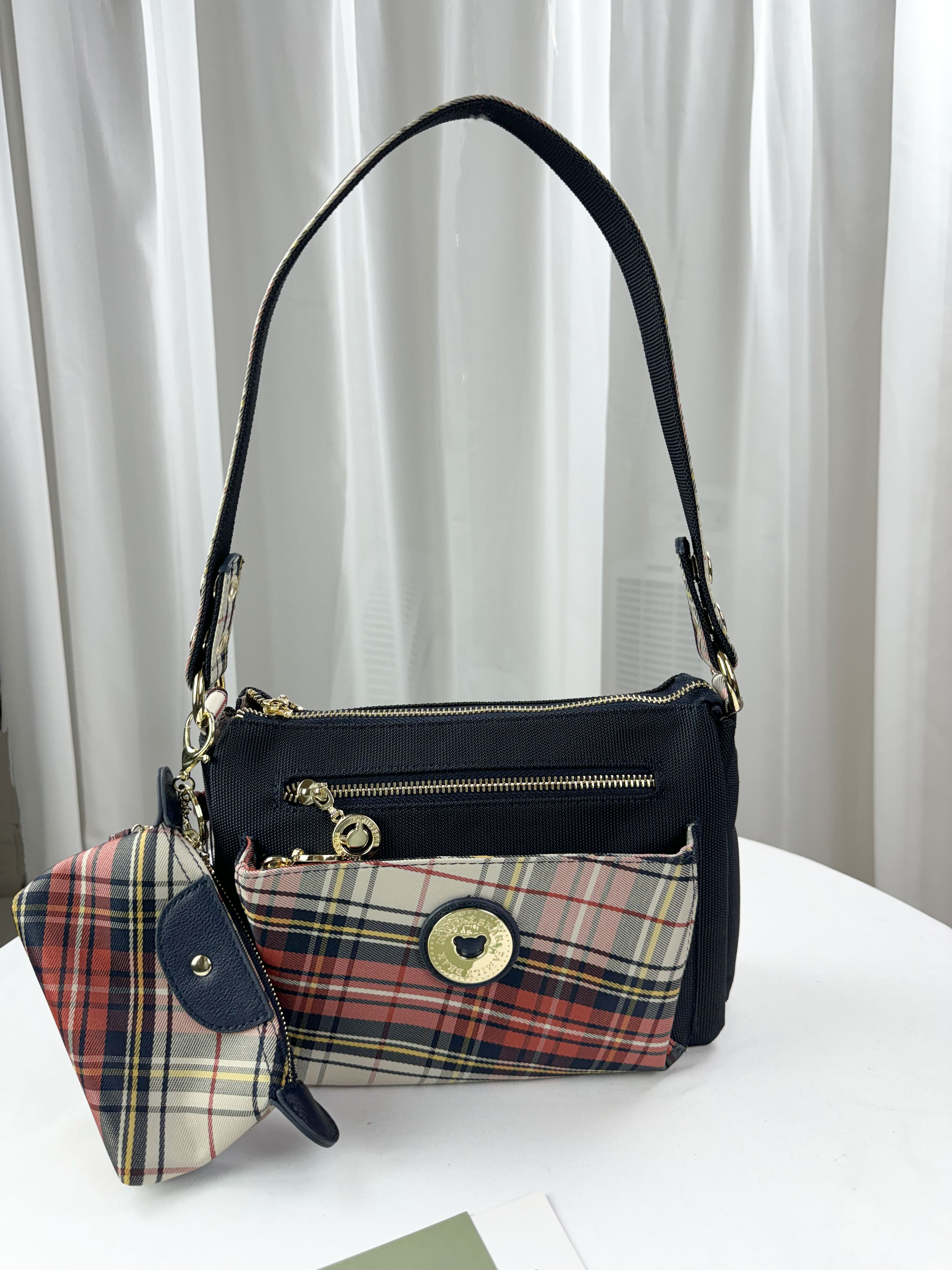 FamilyBear 橙格紋 拼色防潑水肩背包 / 側背包 附格紋零錢包 #1952