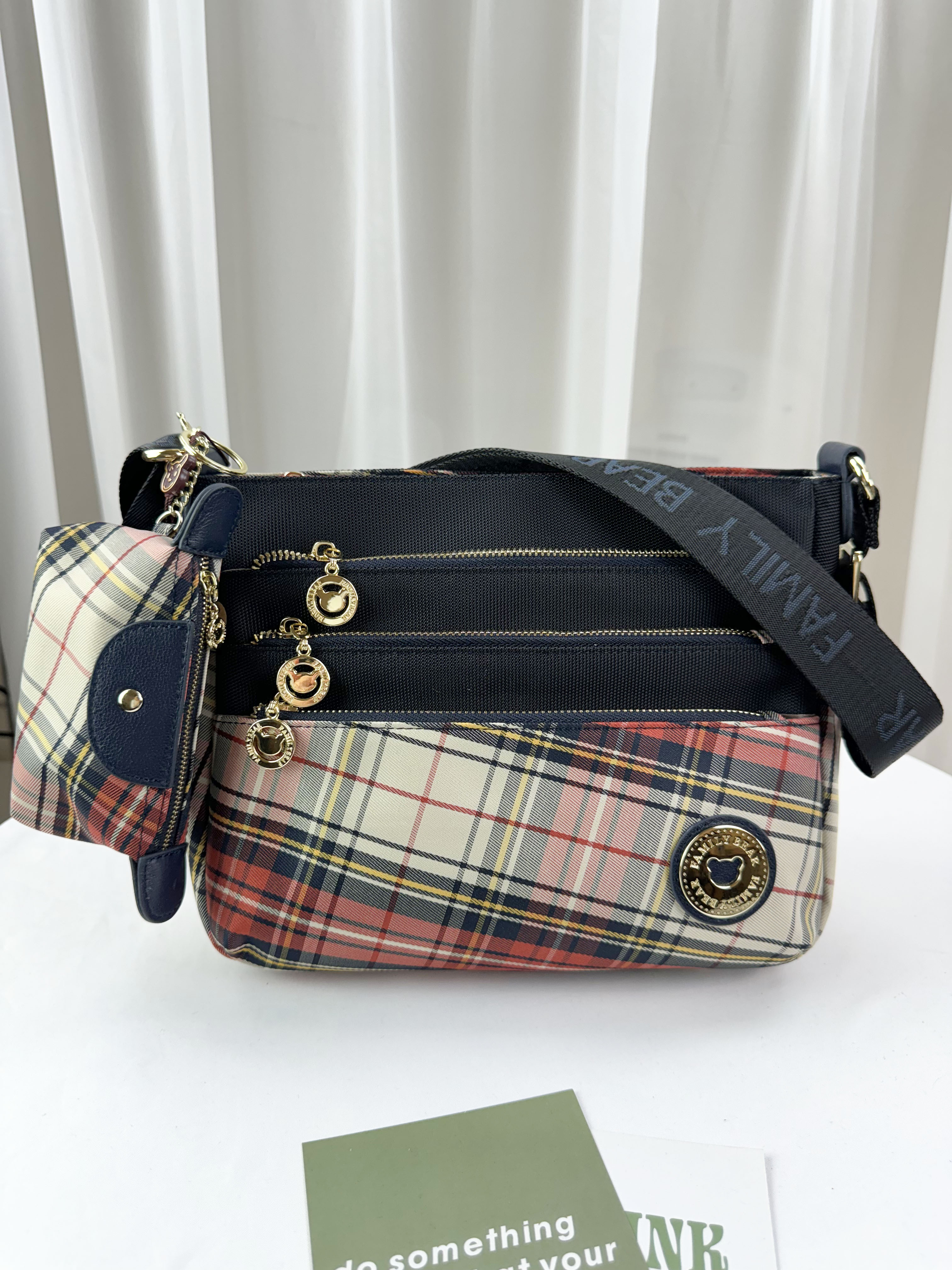 FamilyBear 橙格紋拼色防潑水側背包 附格紋零錢包 #2502