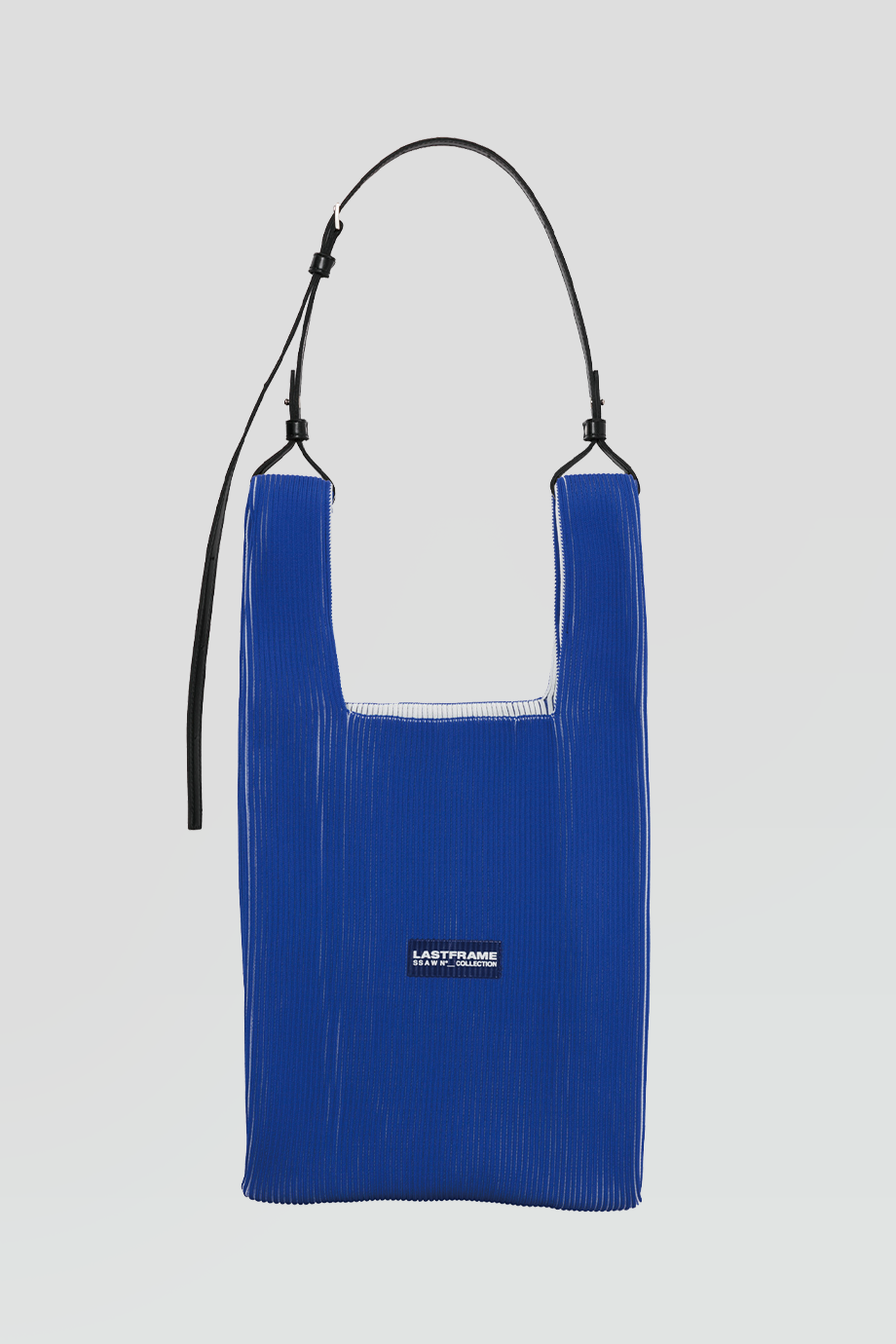 LASTFRAME｜KASANE 中針織藍白兩色托特包
