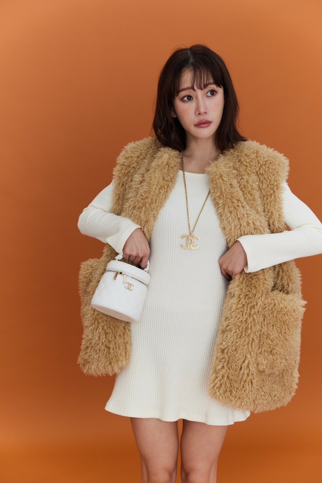 毛茸茸溫暖背心_AMISSA（杏）