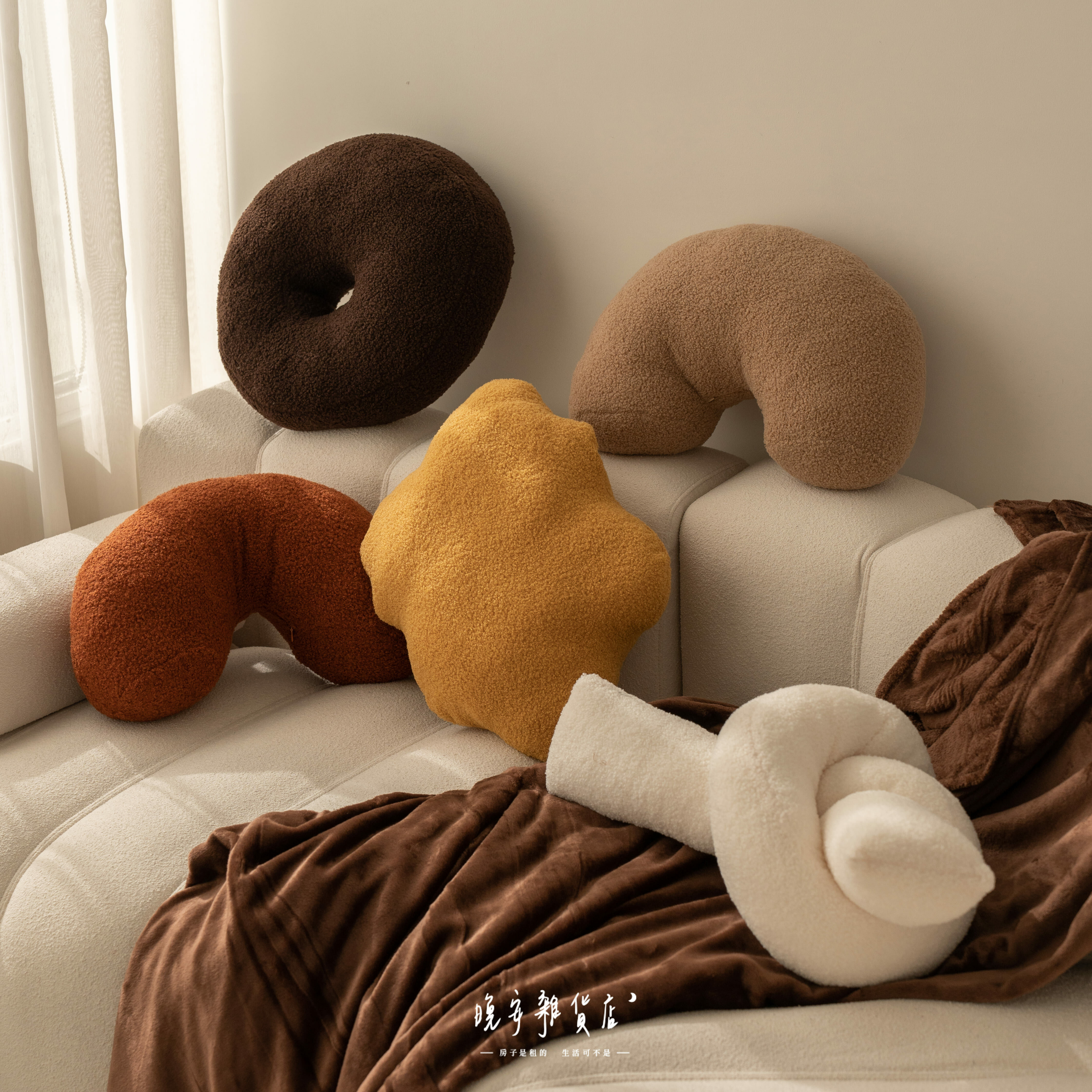 【韓系造型】羊羔絨毛沙發抱枕
