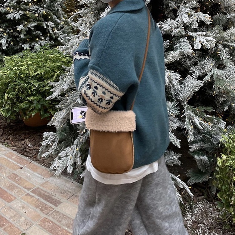 《3423》韓國麂皮絨羊羔毛秋冬斜背包