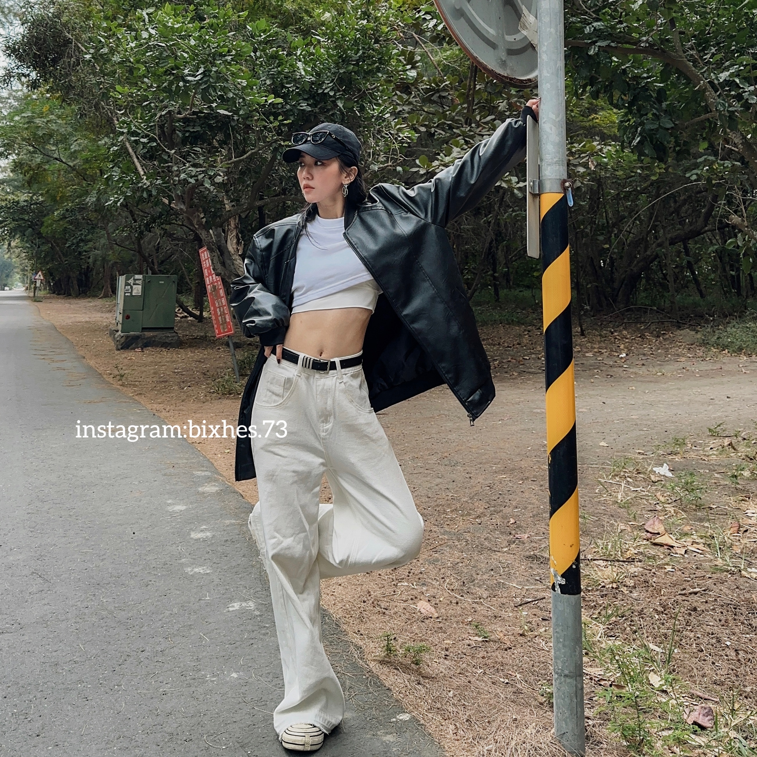 圓領寬鬆挺版皮外套(F00027)