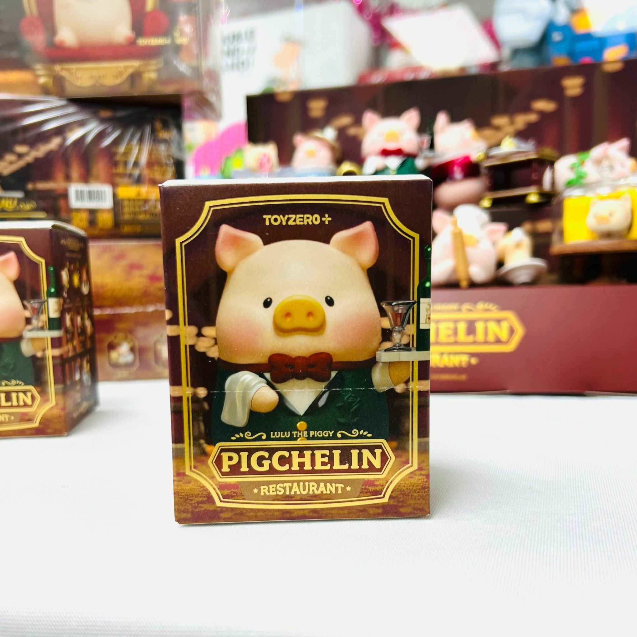 LuLu The Piggy - Pigchel in Restaurant Blind Box