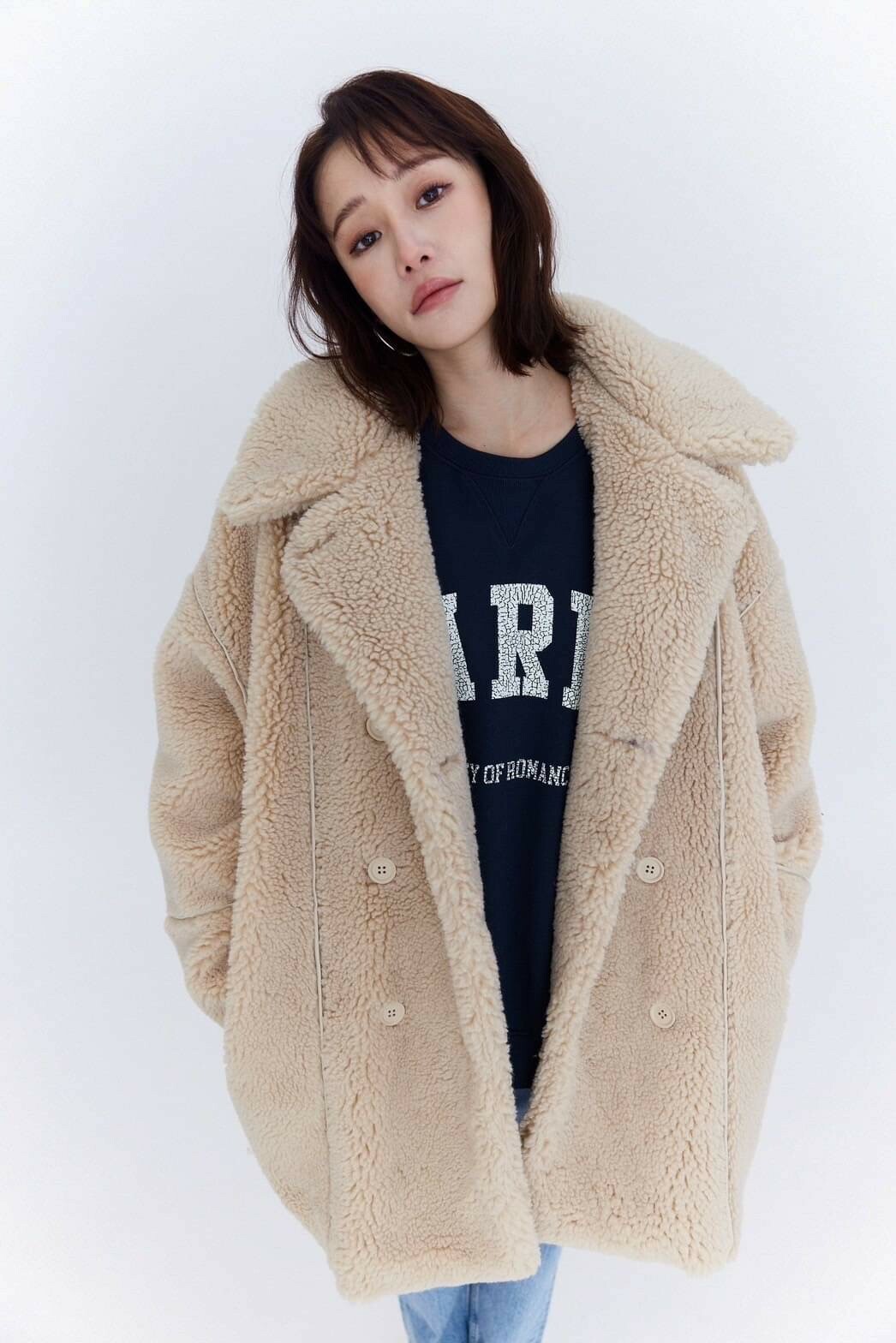 泰迪翻領皮邊外套_AMISSA（杏）