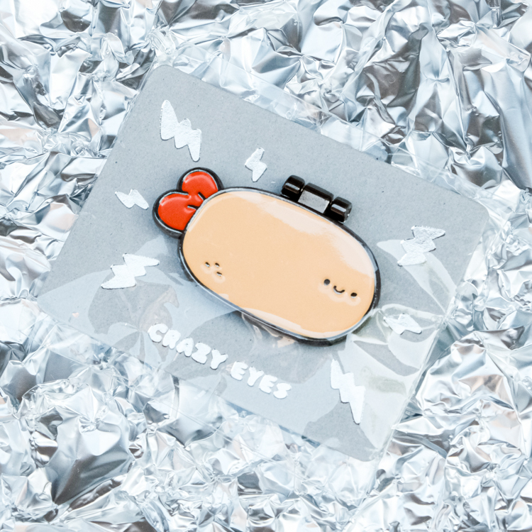 Crazy eyes 瘋狂眼珠｜別針｜翻蓋炸蝦