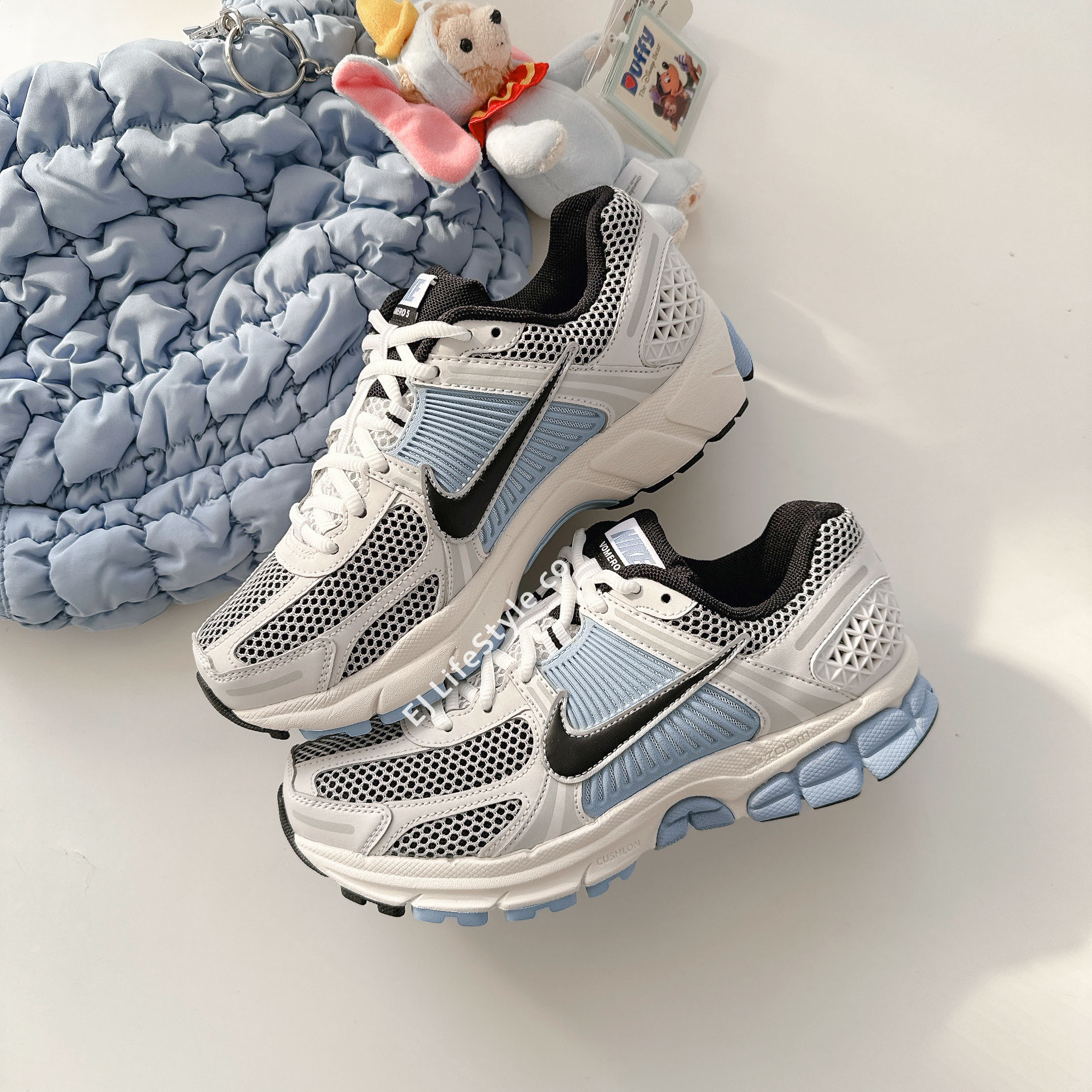 NIKE ZOOM VOMERO 5 寶寶藍 黑 灰 奶油色 女鞋 FQ7079-001 / 調貨