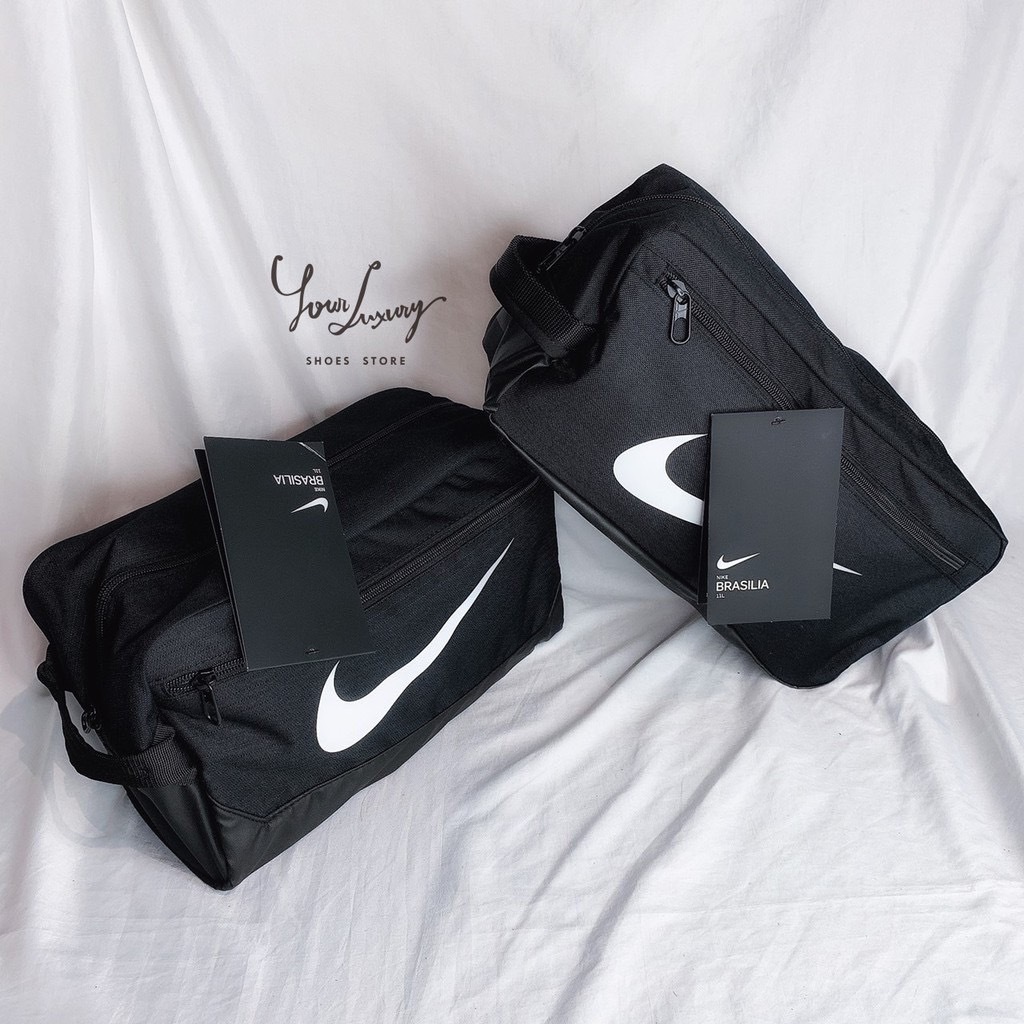 【Luxury】超推薦 NIKE 運動 手提袋 提袋 大LOGO 手拿袋 鞋袋 黑 兩款 男女可用 球鞋袋