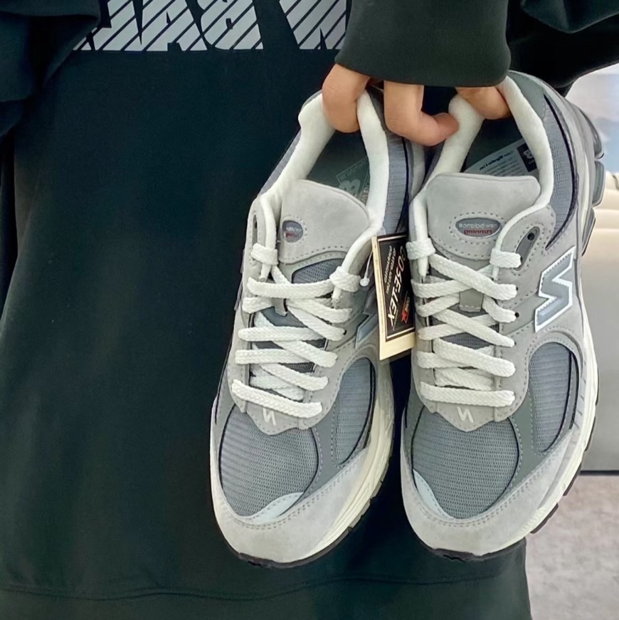 NEW BALANCE 2002R GORE-TEX 元祖灰/海軍藍