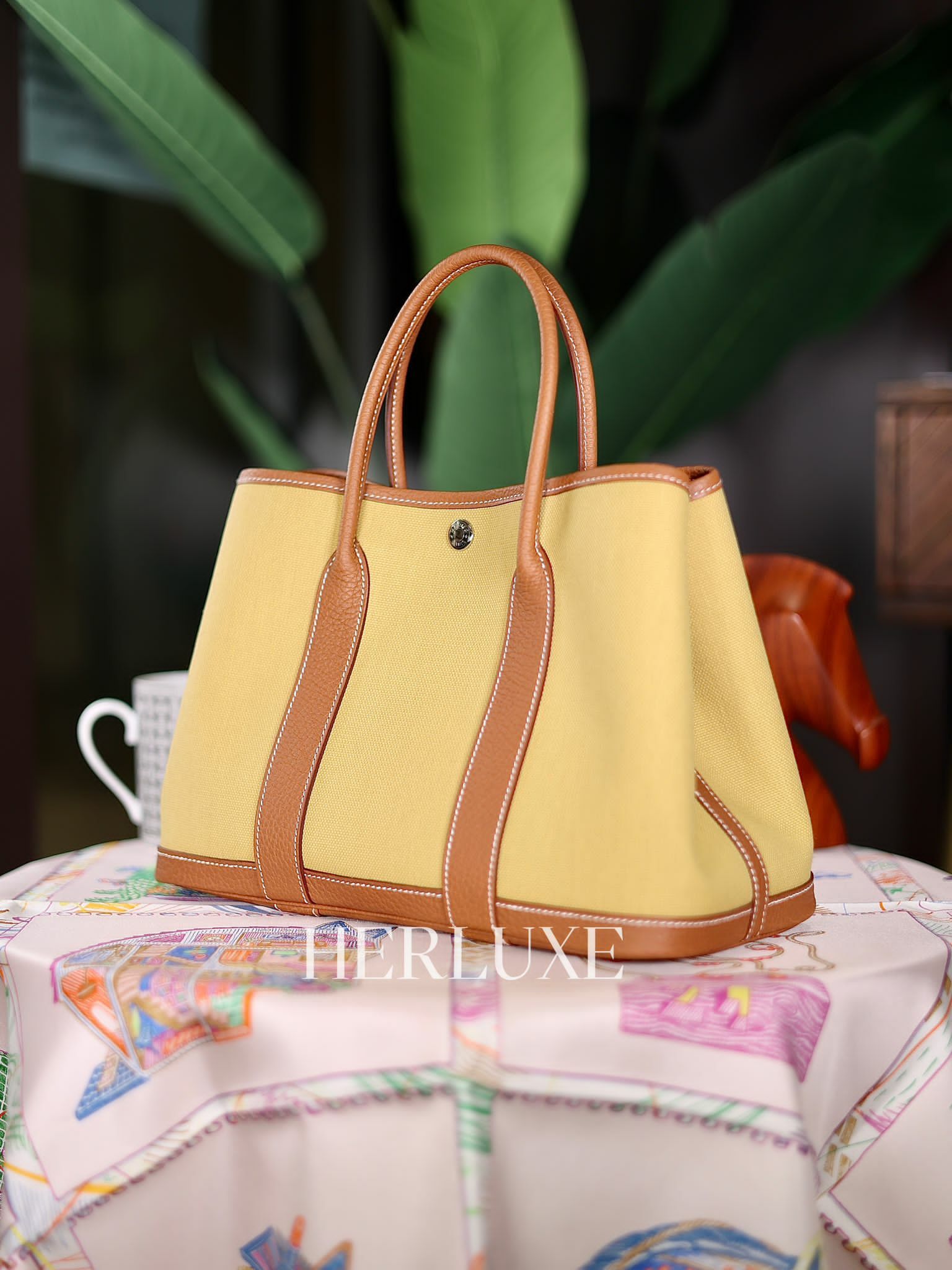 Garden party 30 37 gold / ginger canvas