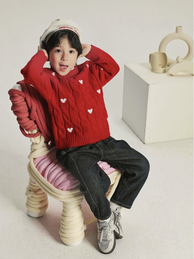 喜氣綿綿愛心針織上衣