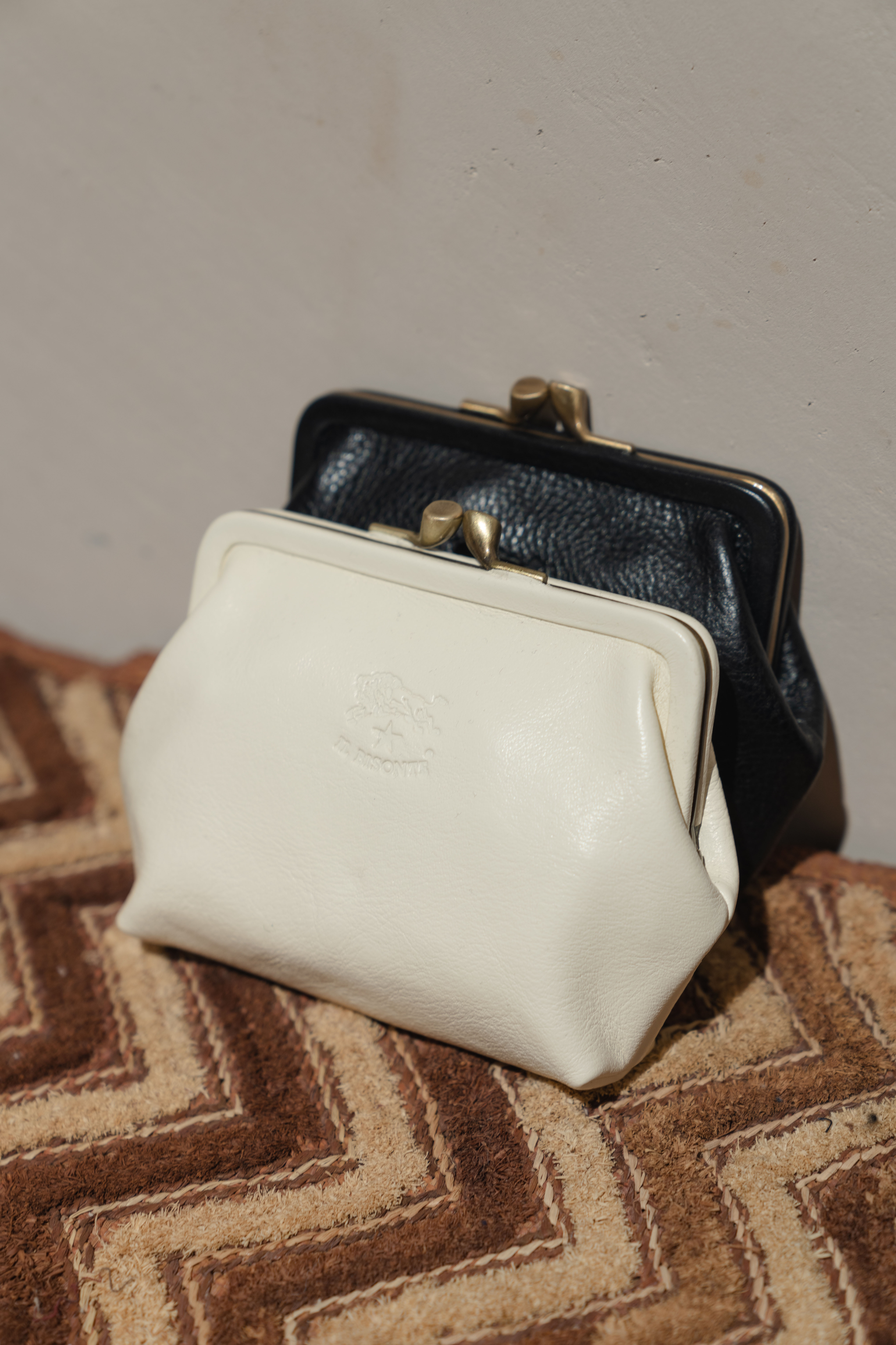 IL BISONTE 口金分層包 (2色)