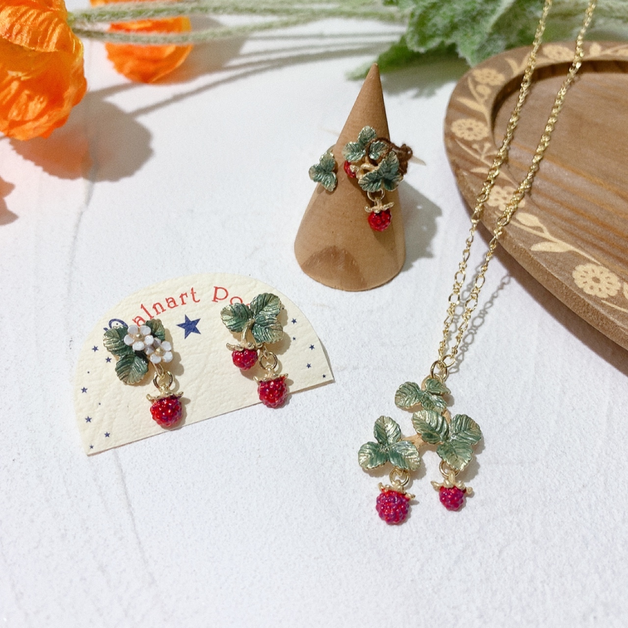 野莓耳環/頸鏈/戒指
