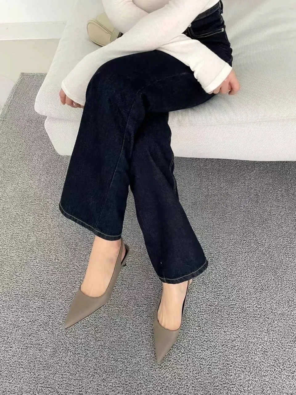 正韓簡約尖頭低跟鞋