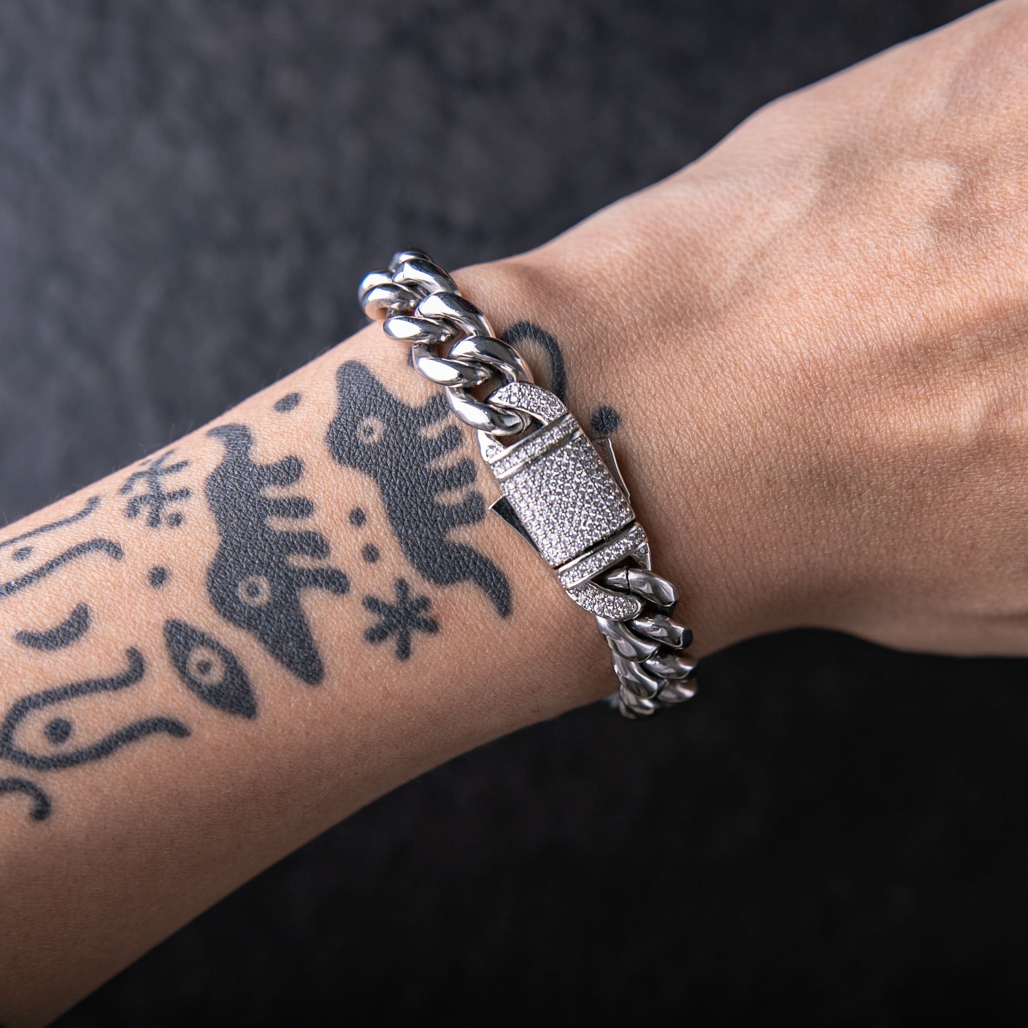 10MM滿鑲扣頭光面古巴手鍊