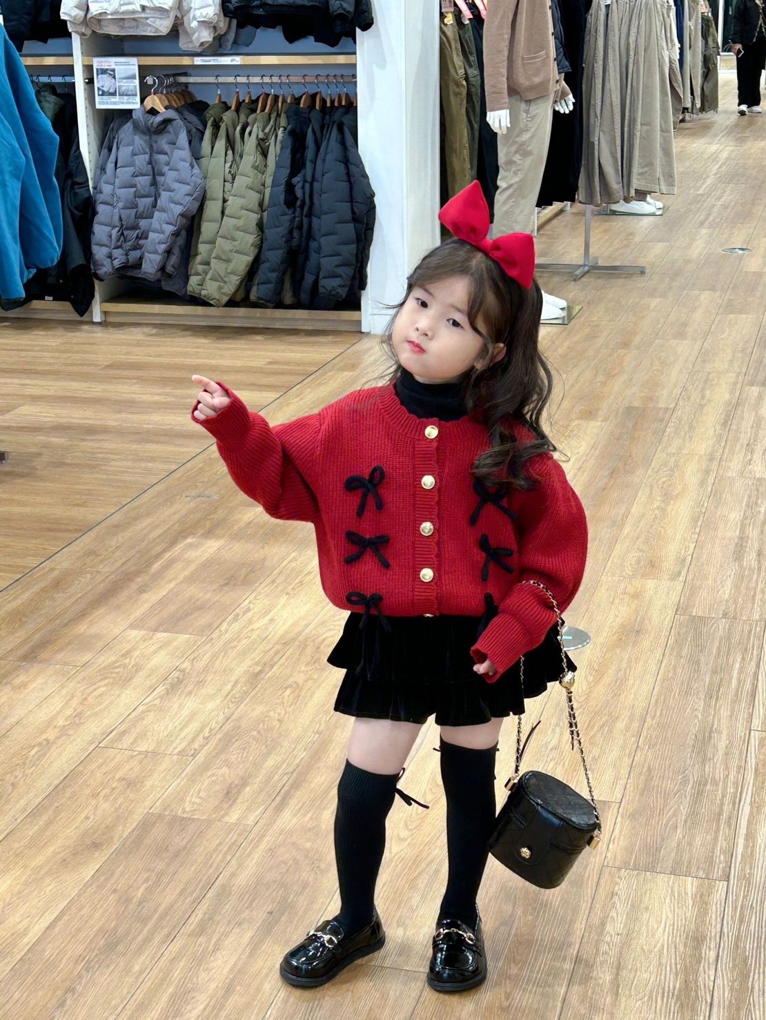 恭喜恭喜紅色蝴蝶結外套/黑色絲絨裙