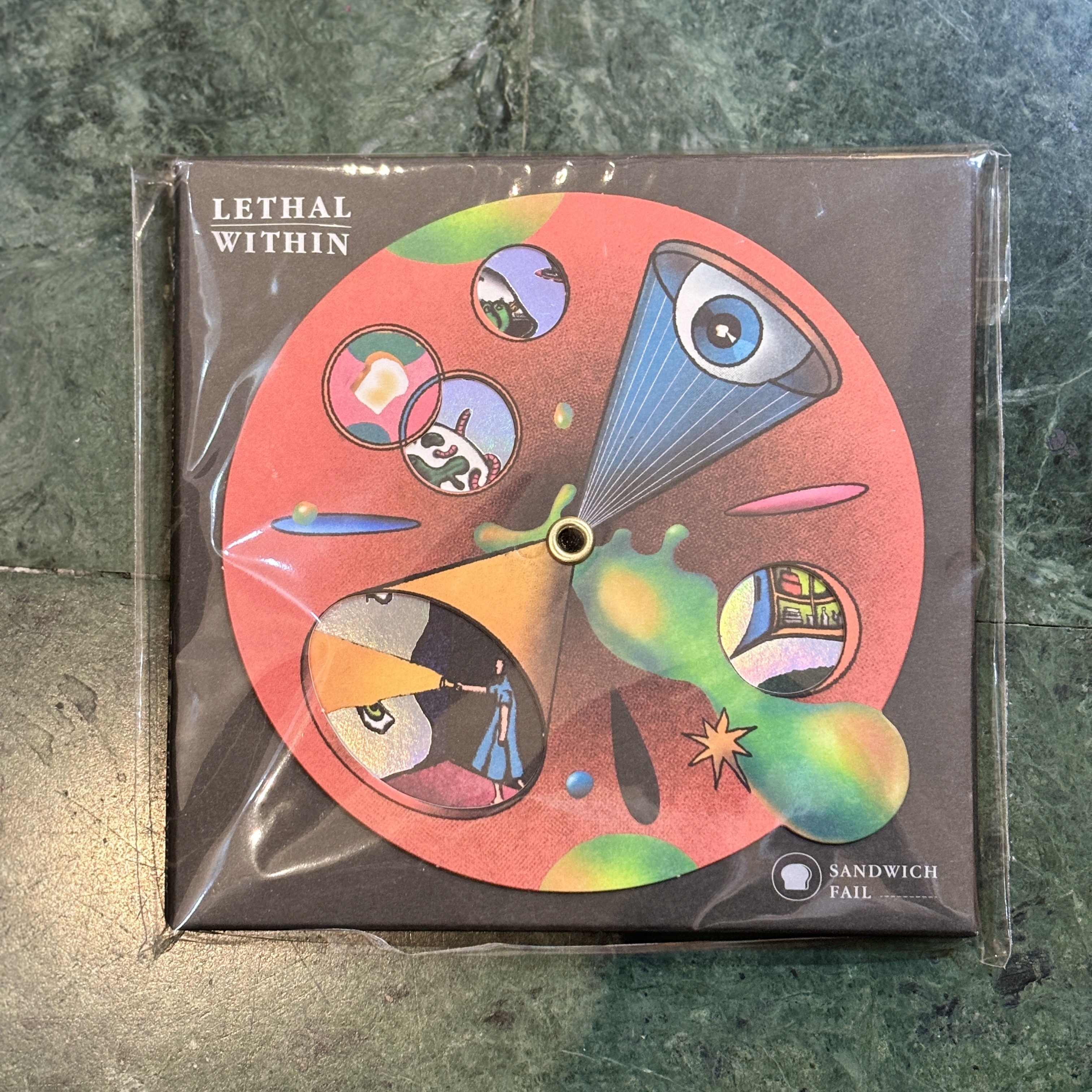 打倒三明治《內有劇毒 Lethal Within》（簽名版CD）