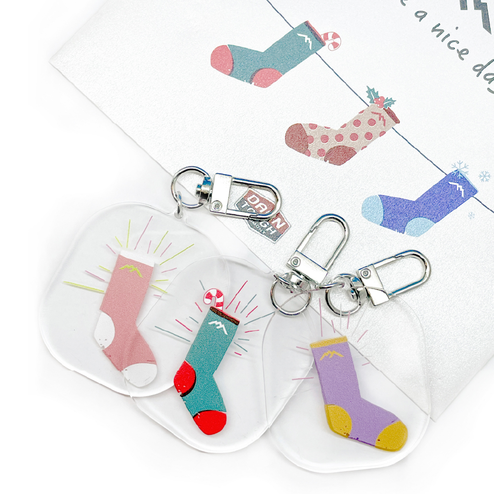 DARN TOUGH 限量聖誕襪吊飾