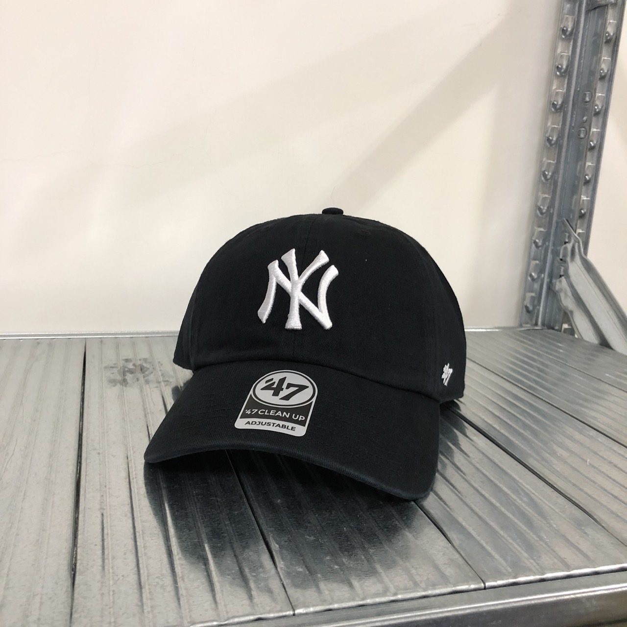 MLB CLEAN UP系列 洋基隊大logo  六分割老式棒球帽 B-RGW17GWS