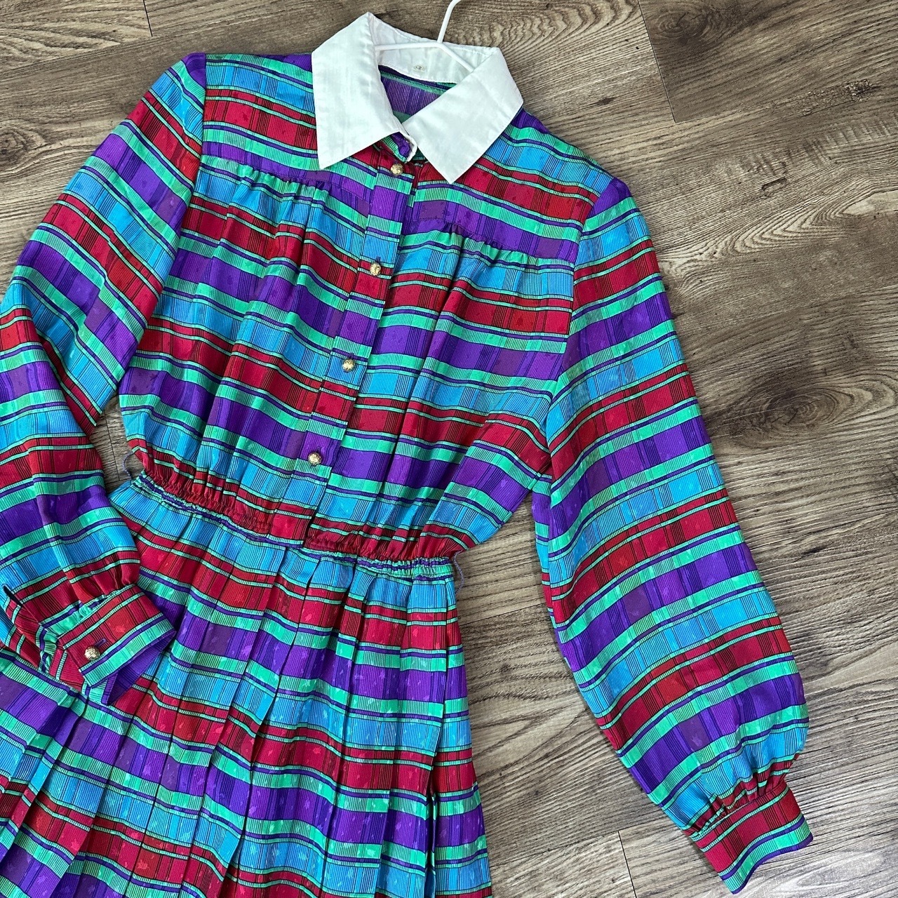 鮮艷彩色橫間條紋古著連身裙