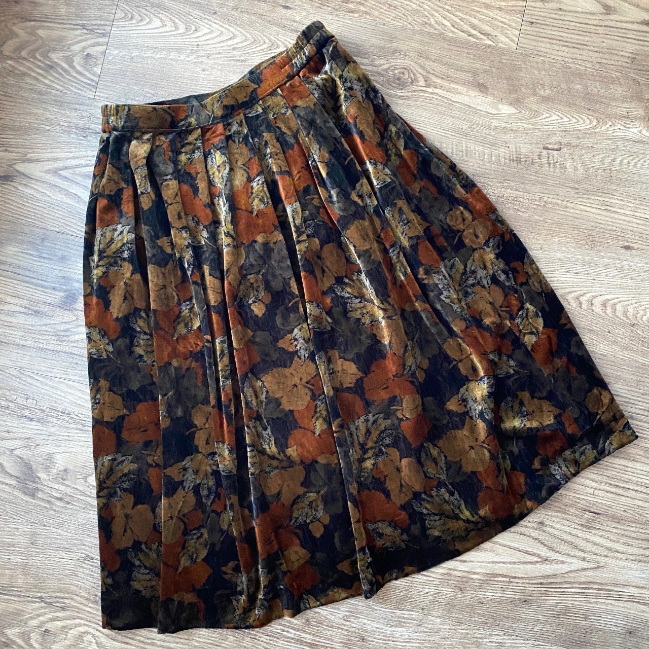 日本製啡色秋日感絲絨半身裙