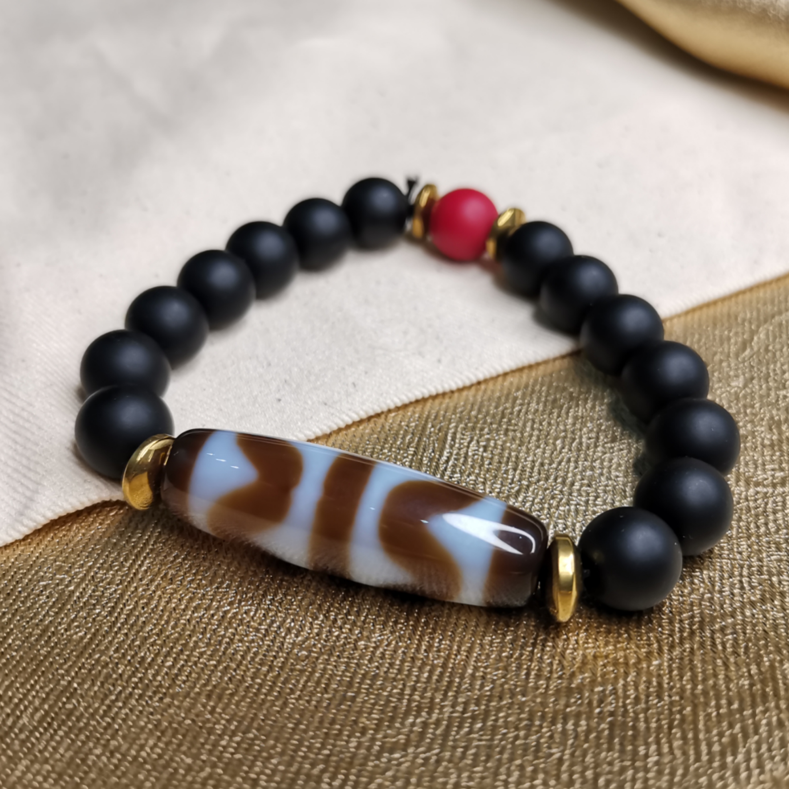 906天珠　双虎牙天珠　dzibeads！ 吉祥天母雙虎牙天珠