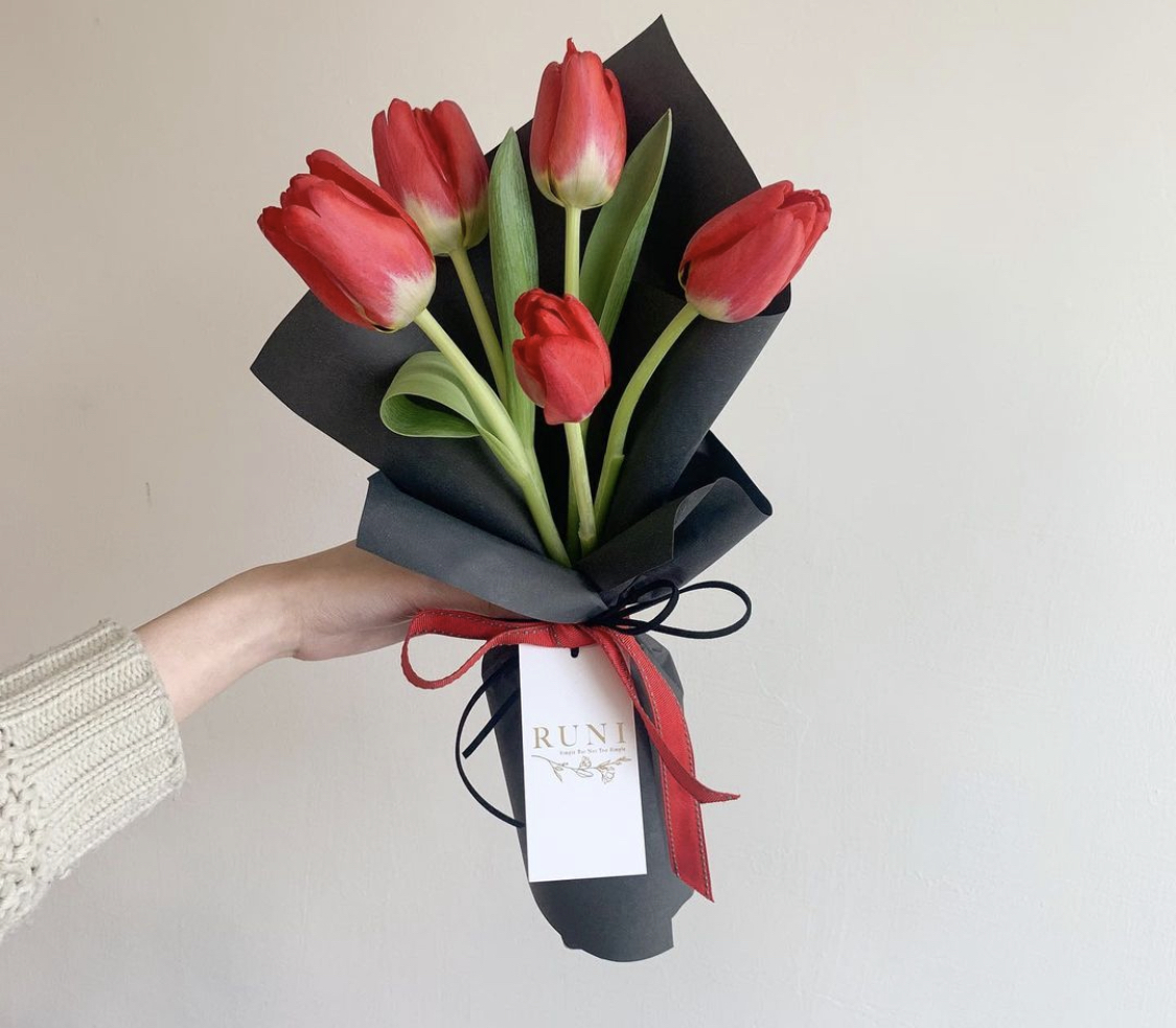 RUNI Bouquet-紅色鬱金香花束（可選不同尺寸）