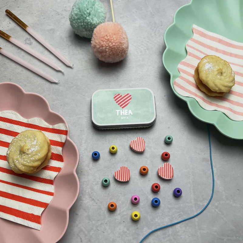 愛心手環 - 迷你鐵盒 | DIY木質串珠手環系列