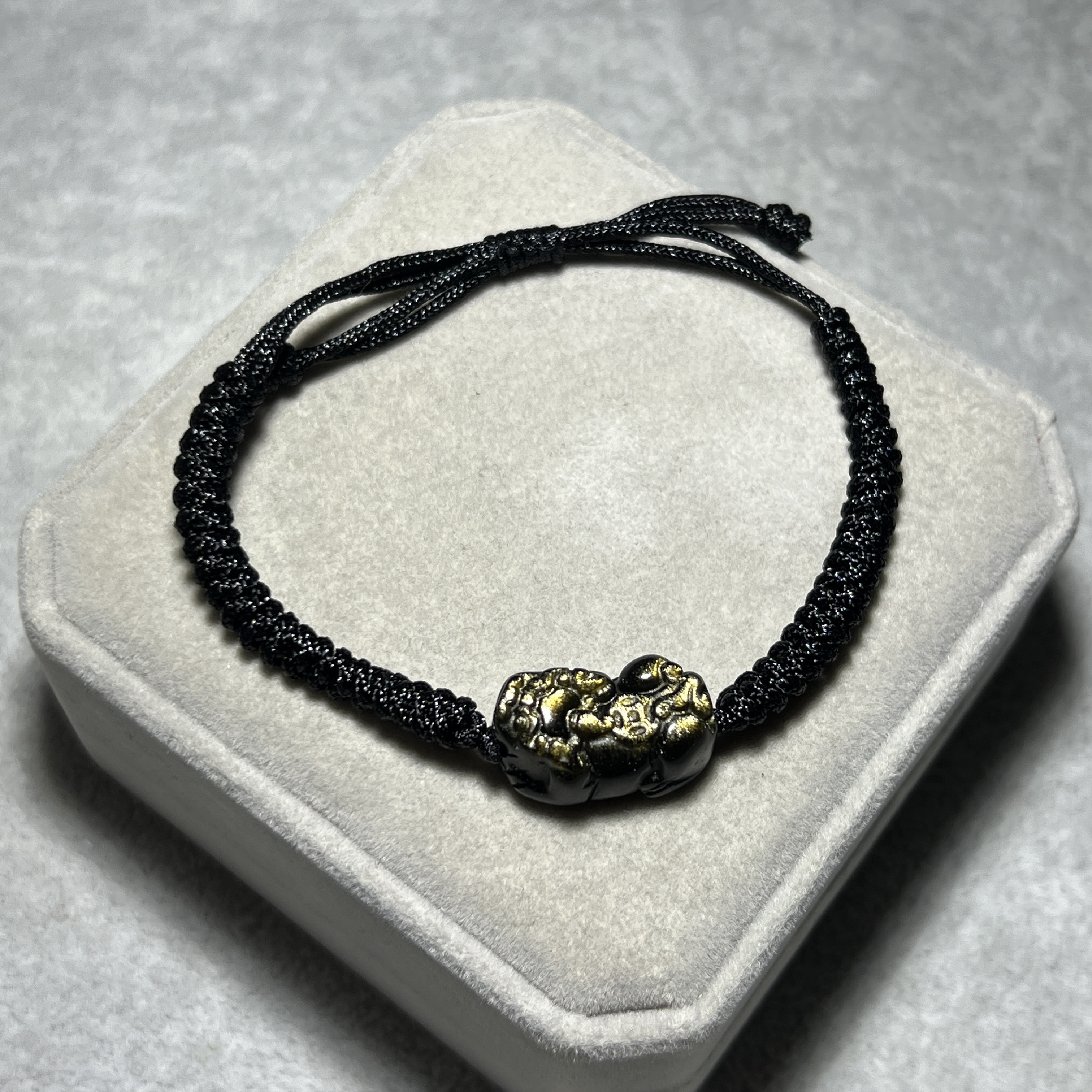 金曜石 / 銀曜石貔貅手繩