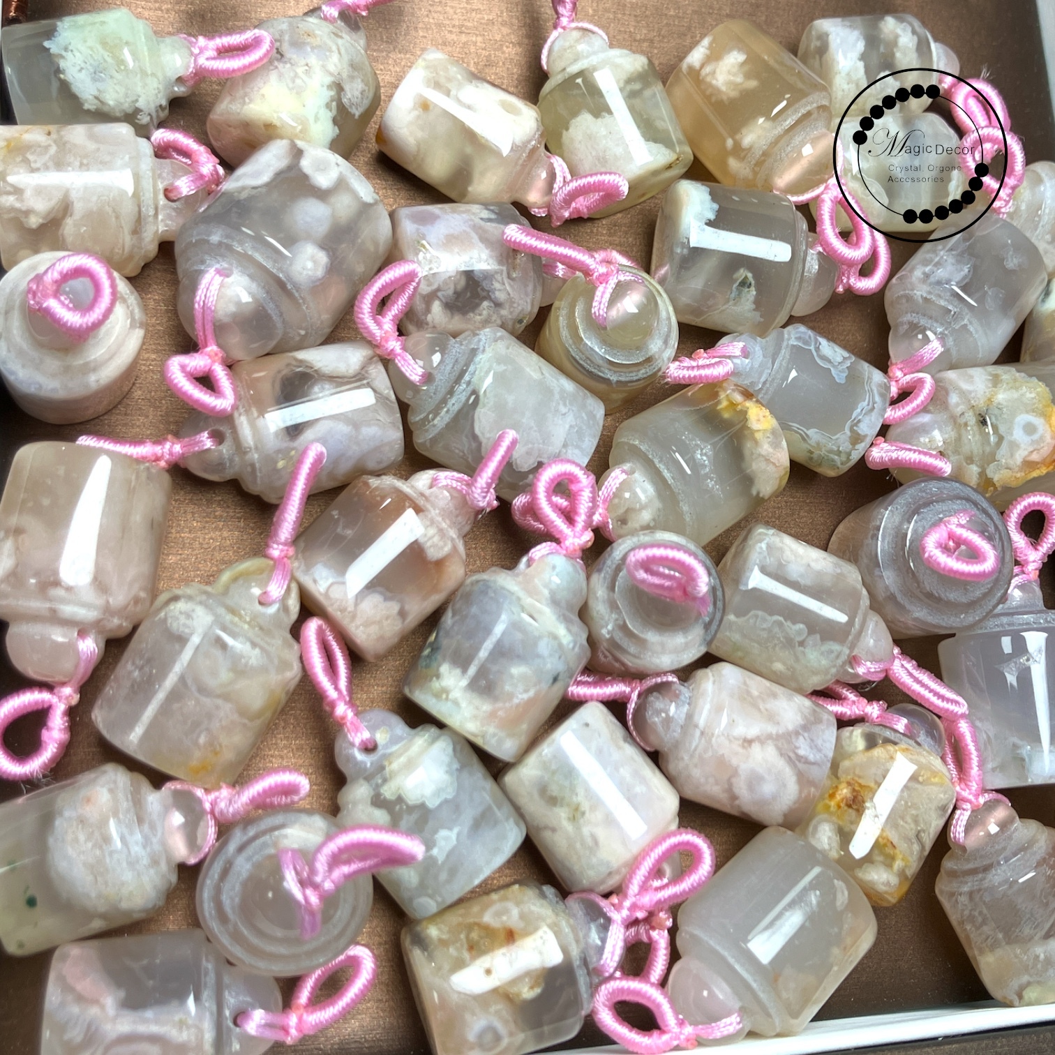 250925 - A3 櫻花瑪瑙編織扣桶形吊咀1個