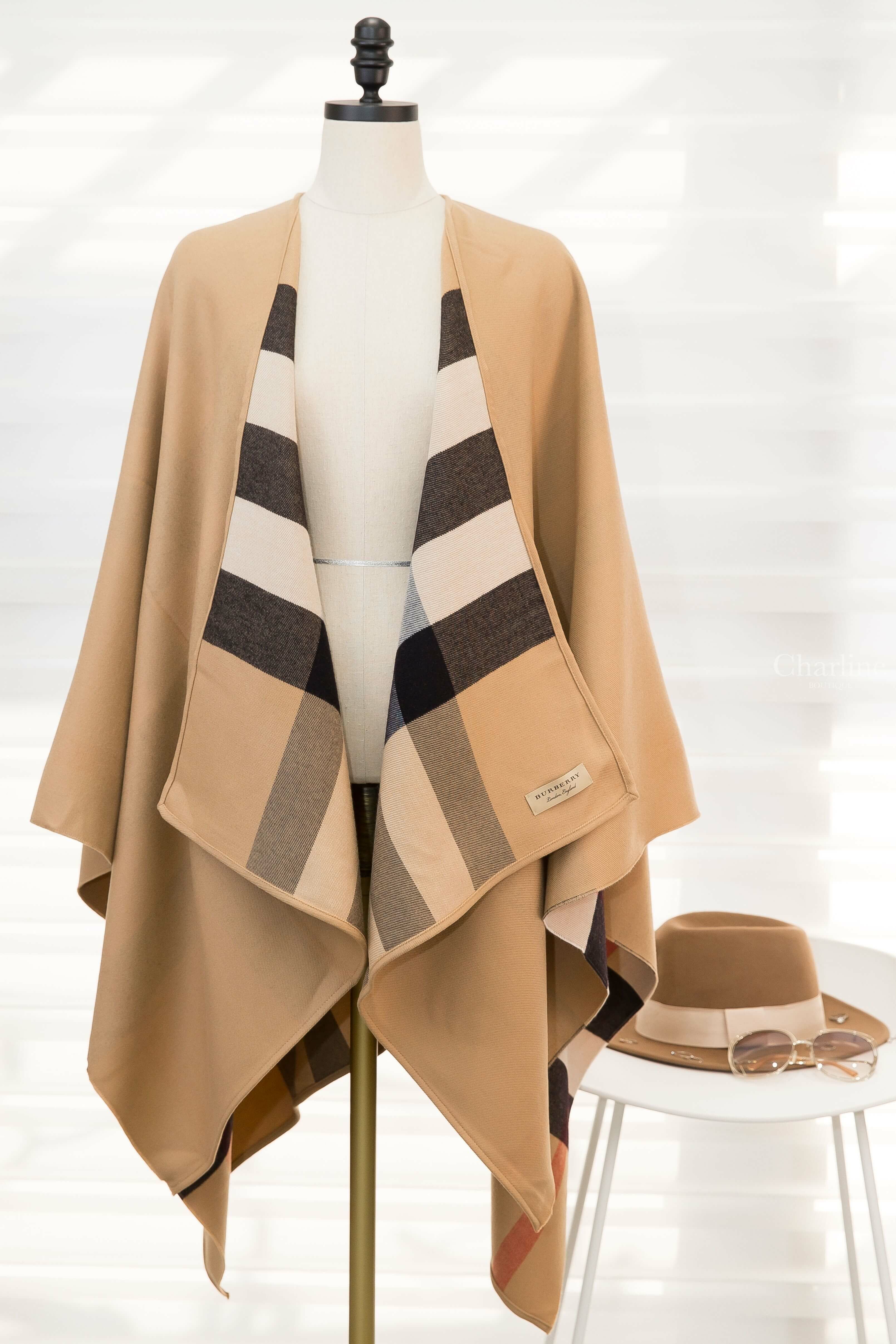 Burberry Wool Cape 駝色雙面羊毛經典米色紅黑白格紋斗篷披肩