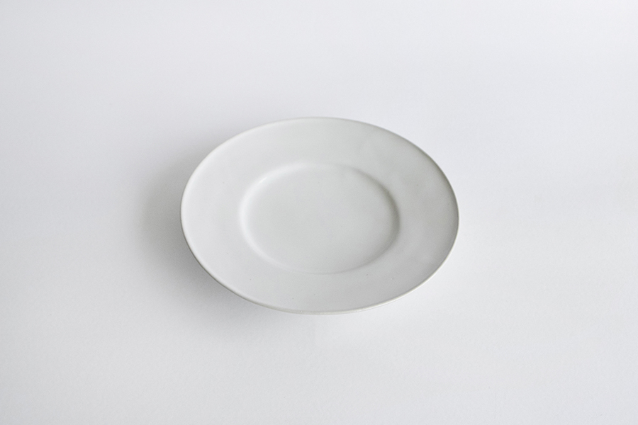 河合竜彦-白釉 玉緣邊皿 M
