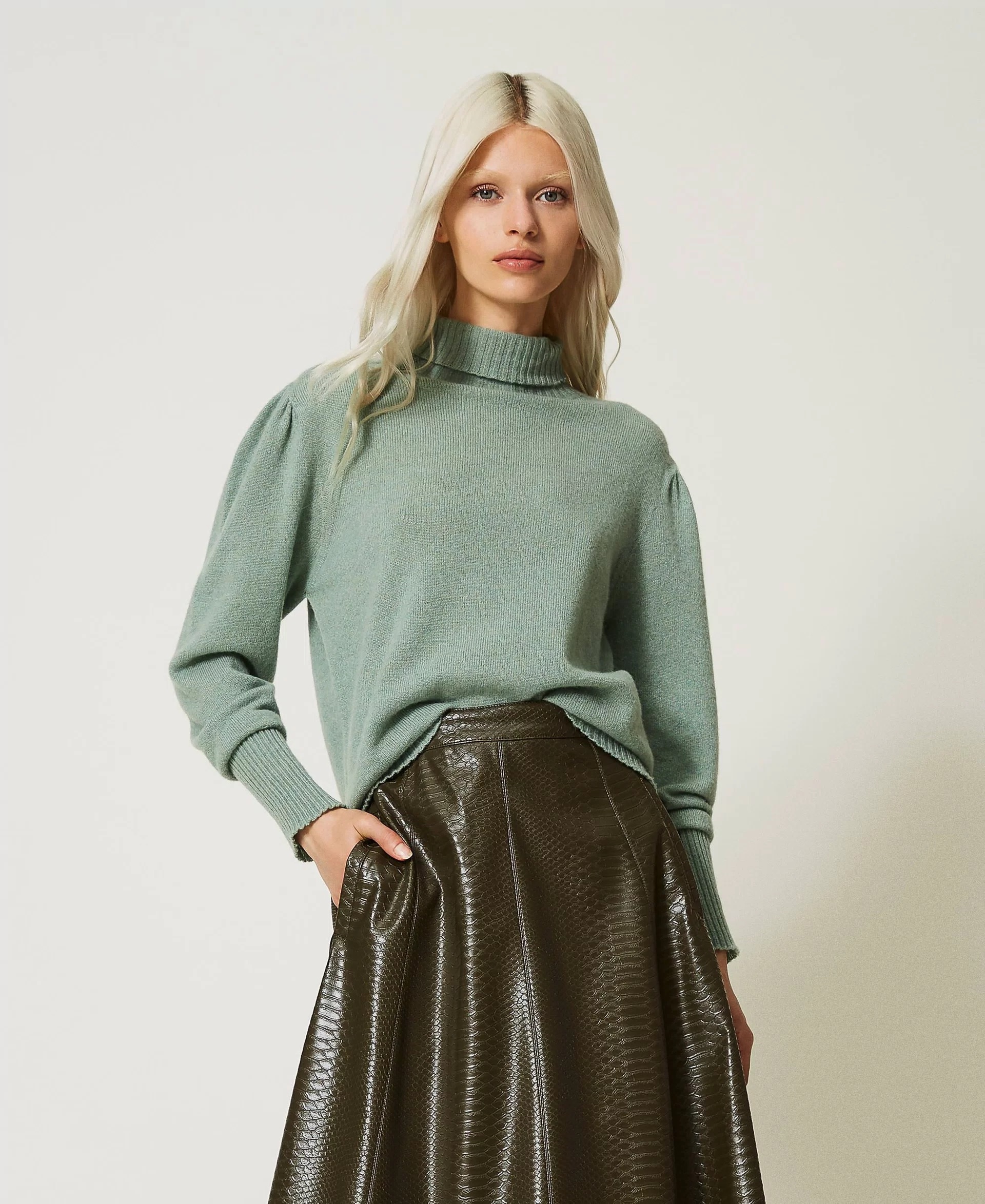 TWINSET 羊絨高領上衣(蘋果綠)