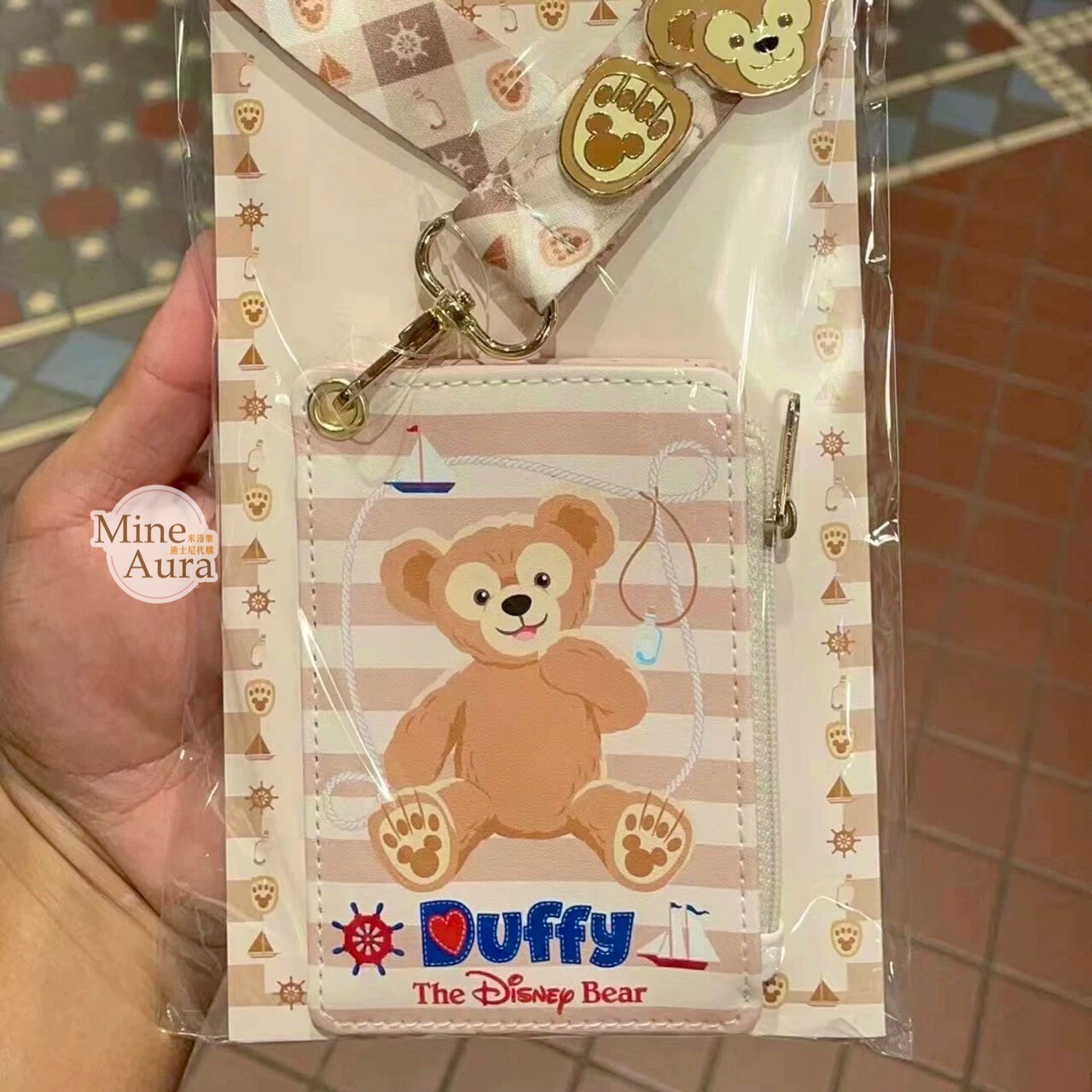 達菲 Duffy 新手徽章套組 拉鍊票卡夾 掛繩 -上海迪士尼樂園