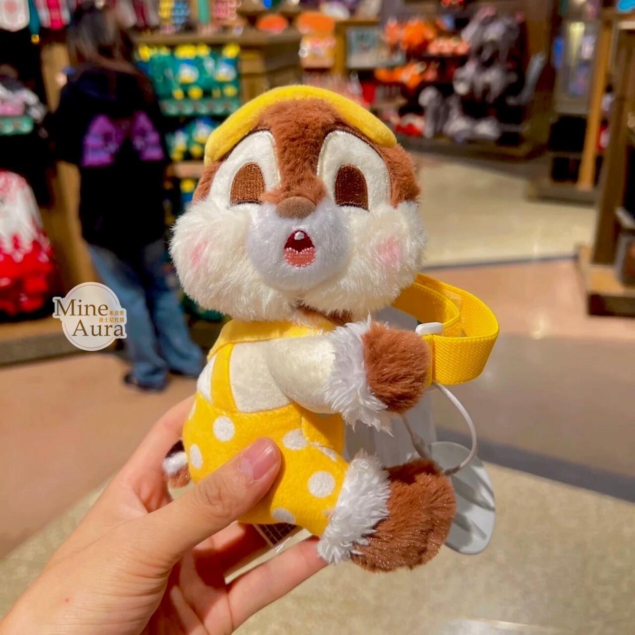 (現貨) 甜夢睡顏 暖暖家居系列 黑鼻 奇奇 Chip  抱抱 絨毛 造型 窗簾束帶 窗簾綁帶 奇奇蒂蒂 Chip 'n Dale -上海迪士尼樂園