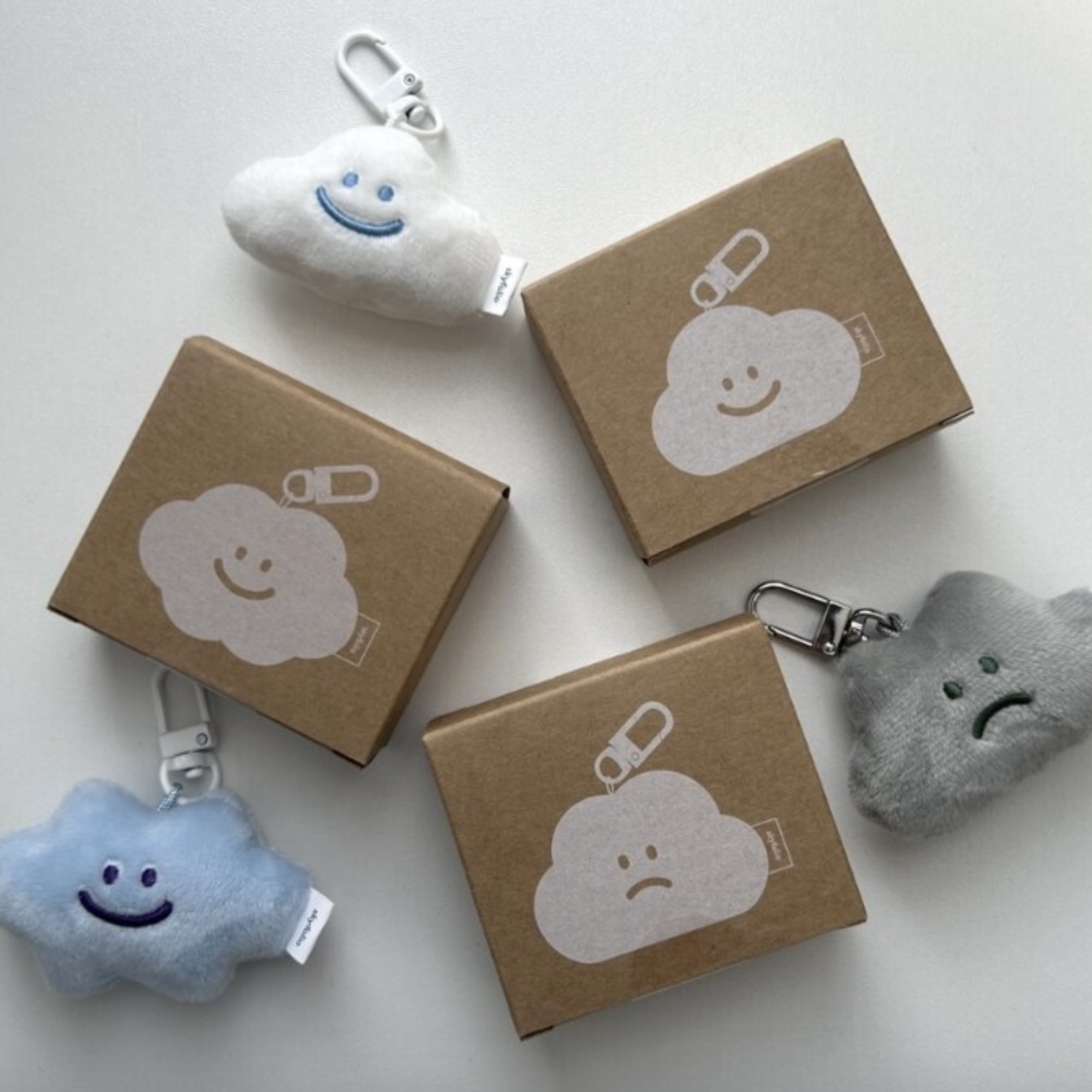 韓國文創🇰🇷MINDTHINGS 微笑雲朵 吊飾 鑰匙圈  /預購