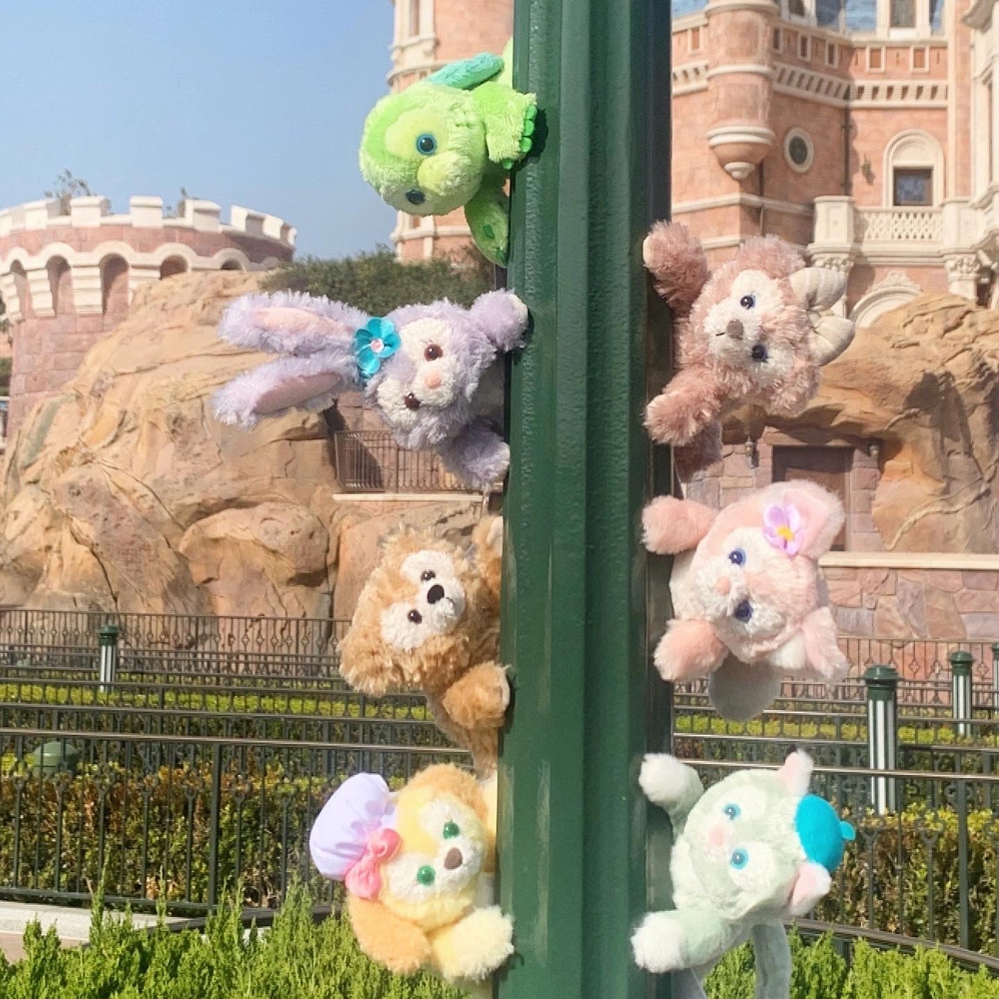 迪士尼限定 達菲家族 雪莉玫 玲娜貝兒 可琦安 托尼 星黛露 迷你寶寶 磁吸設計 / 預購