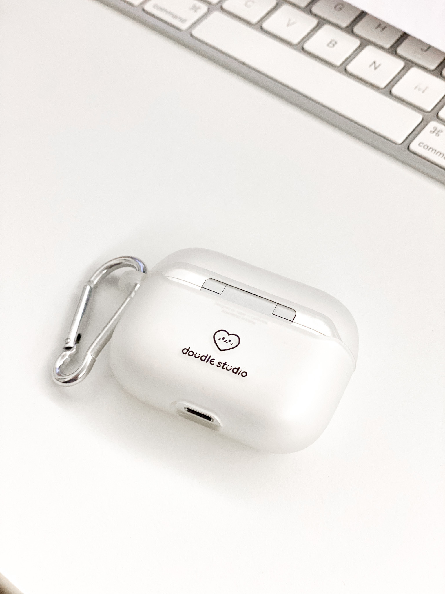 doudle studio Airpods Case