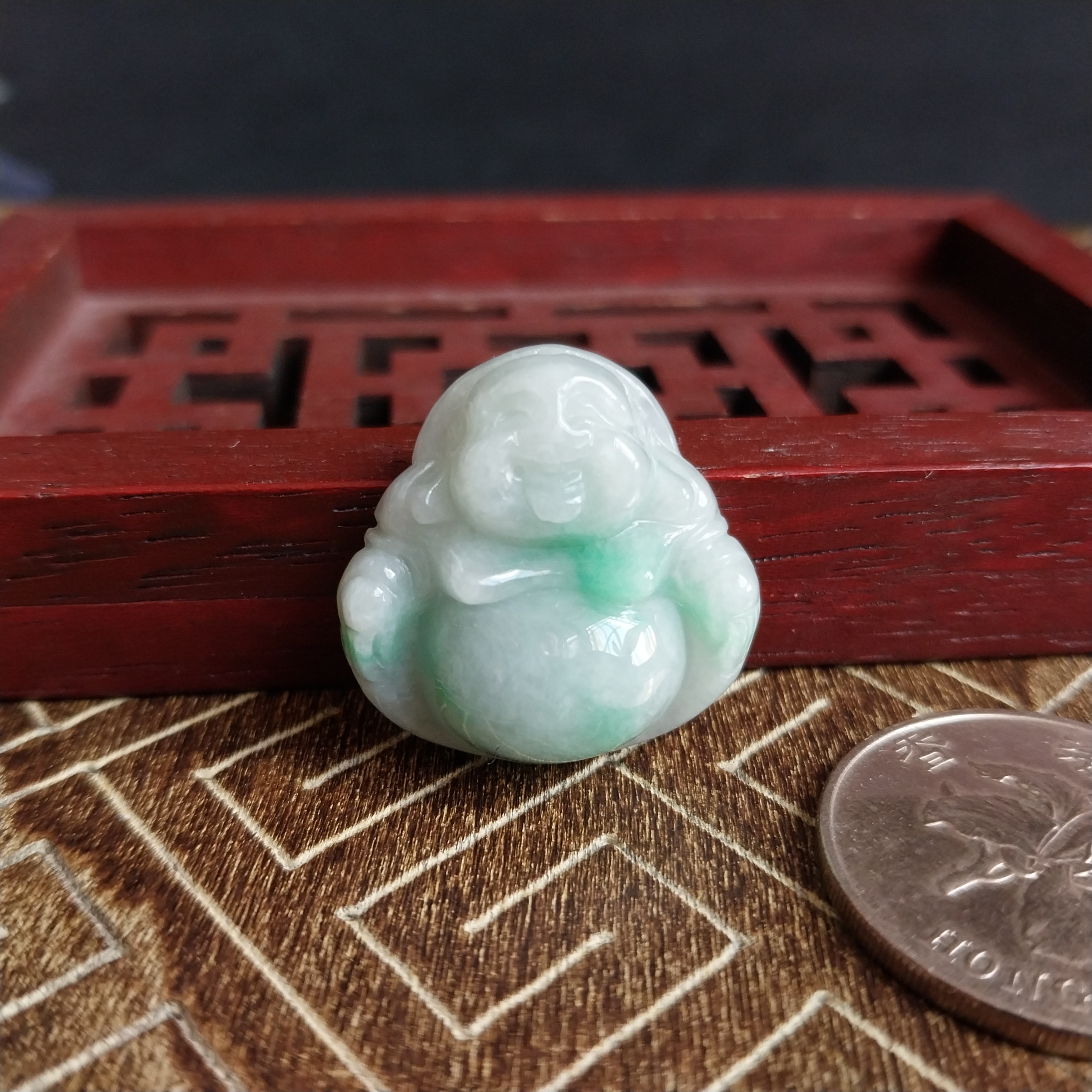 冰白底飄綠小笑佛吊墜,天然翡翠A玉, 緬甸玉, Jade, Jadeite