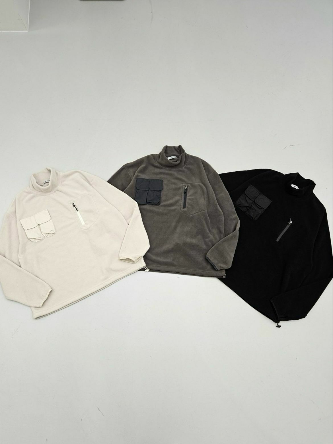 淨色袋口可束腳毛絨樽領衫 SPECTOR-054T