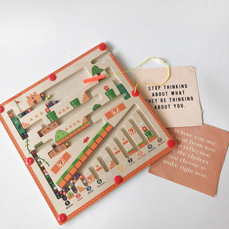 木製磁性蘑菇屋迷宮走珠玩具