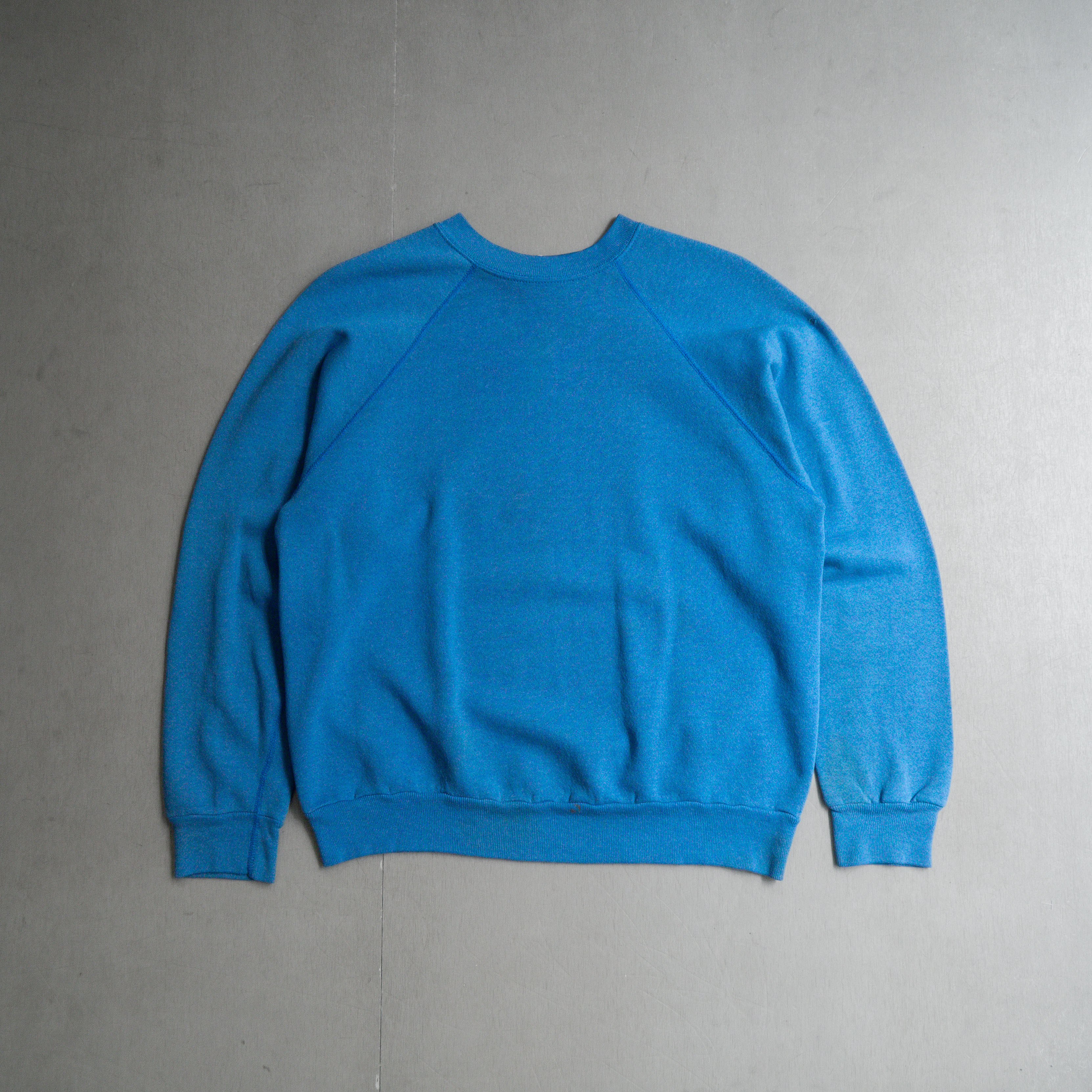 8-90S VINTAGE BLANK SWEATSHIRT 美國製 藍色 斜肩 素面 長袖 衛衣 大學T