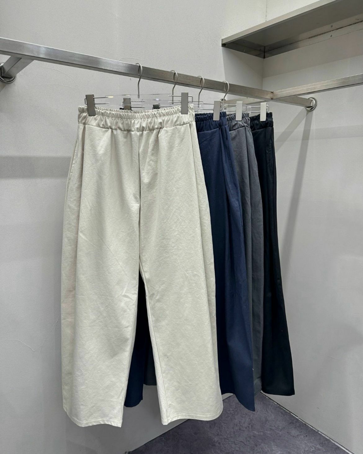 淨色鬆身褲 Million-004P