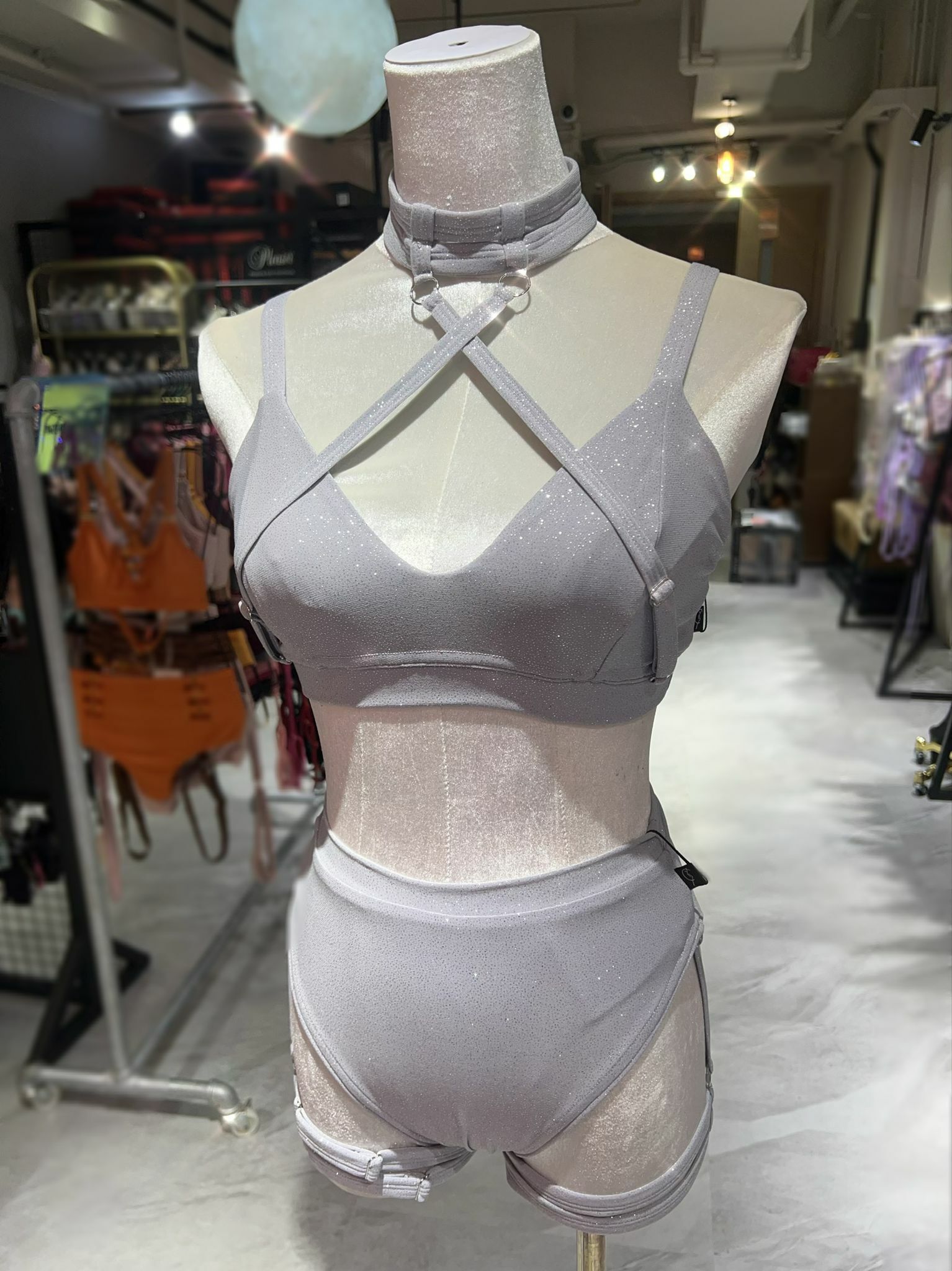 GLITTERY SPOOKY SET-LIGHT GREY