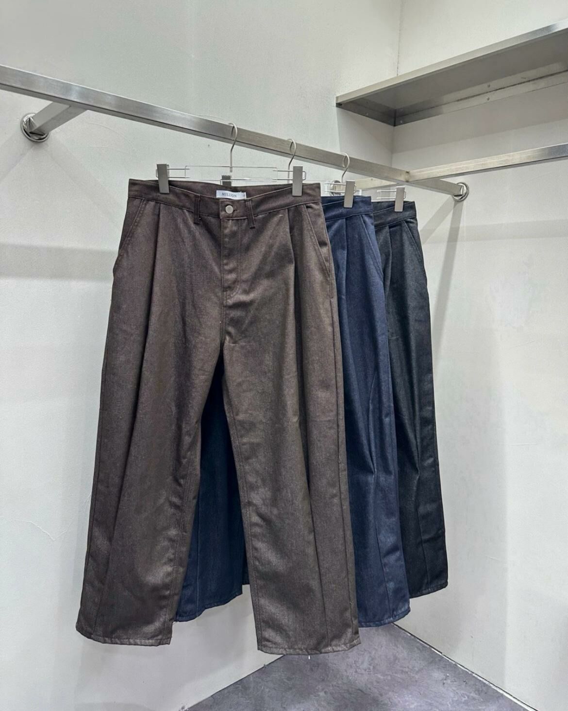 淨色鬆身西褲 Million-007P